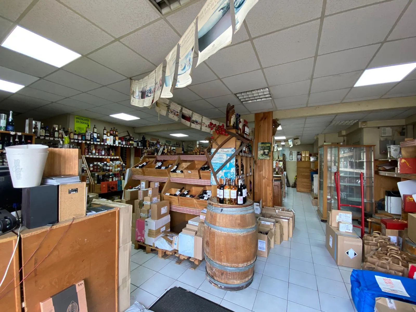 Fonds de commerce de vins et produits gastronomiques à Melun (77) 