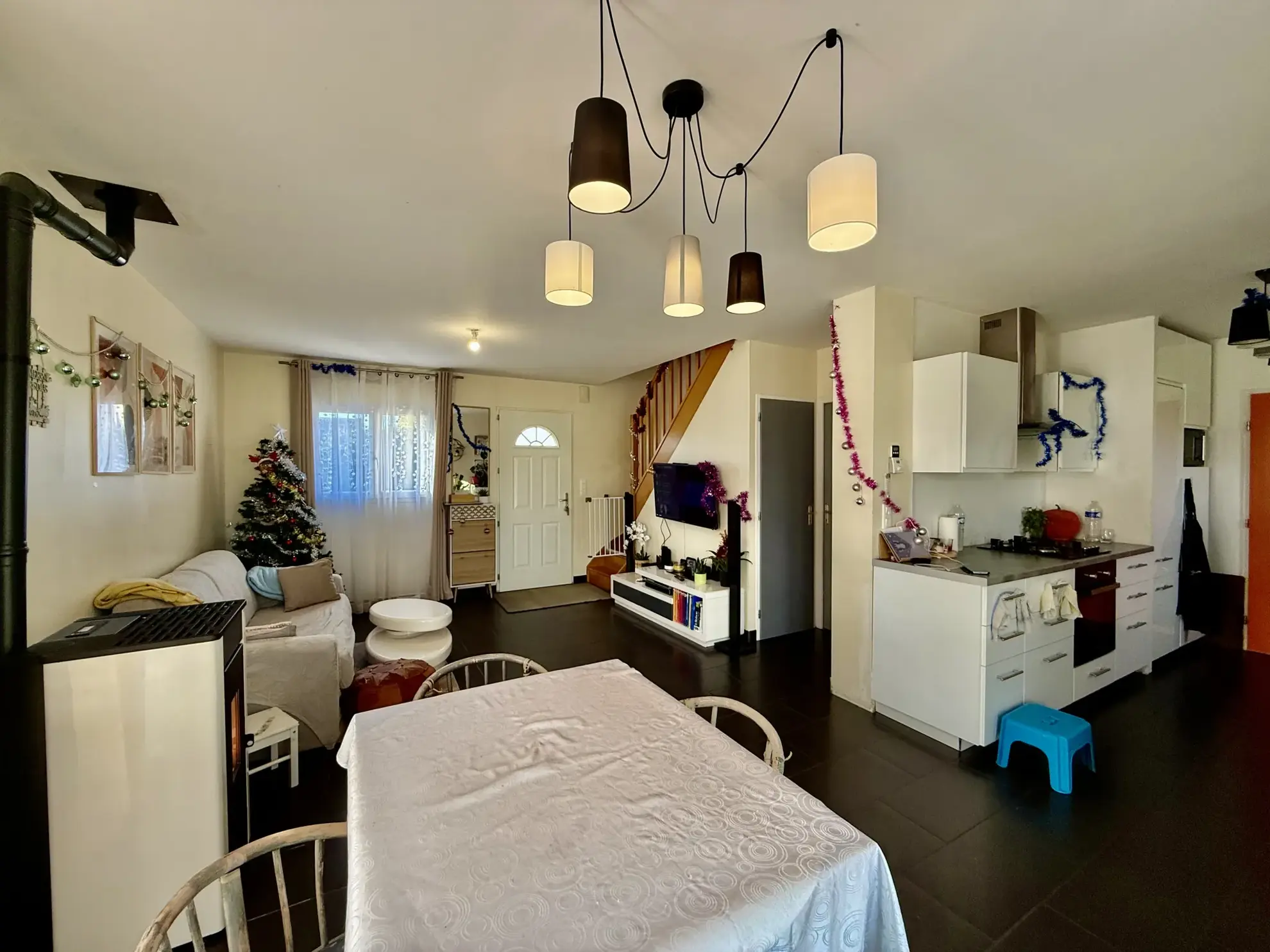 Maison récente de plain-pied avec 3 chambres et grand jardin à Héric