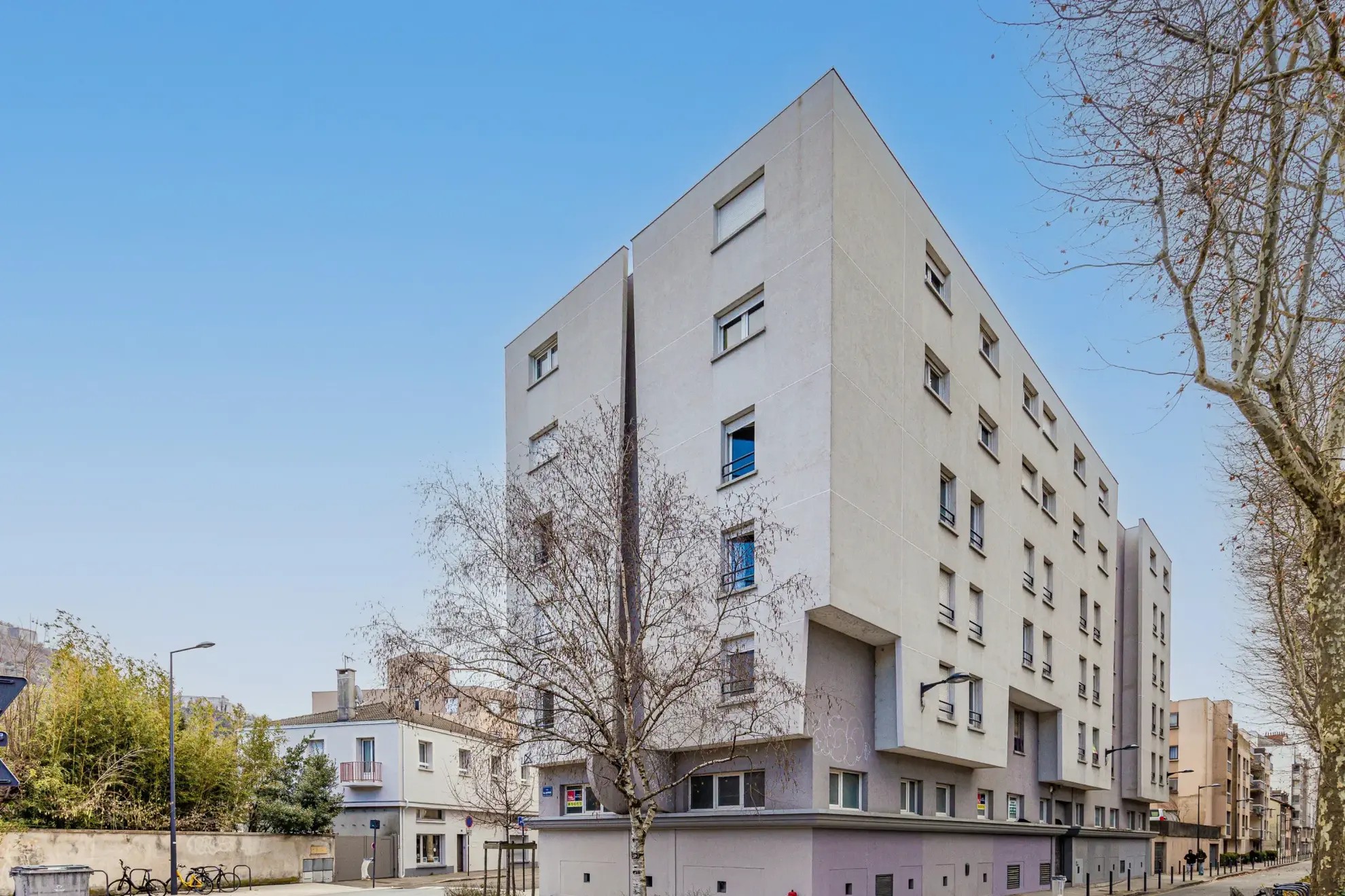 Studio T1 à Grenoble proche gare et transports - Idéal investisseurs ou primo-accédants 