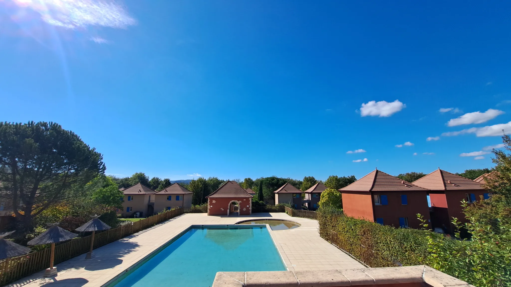 Appartement T3 lumineux avec terrasse et piscine à Prayssac - Investissement idéal