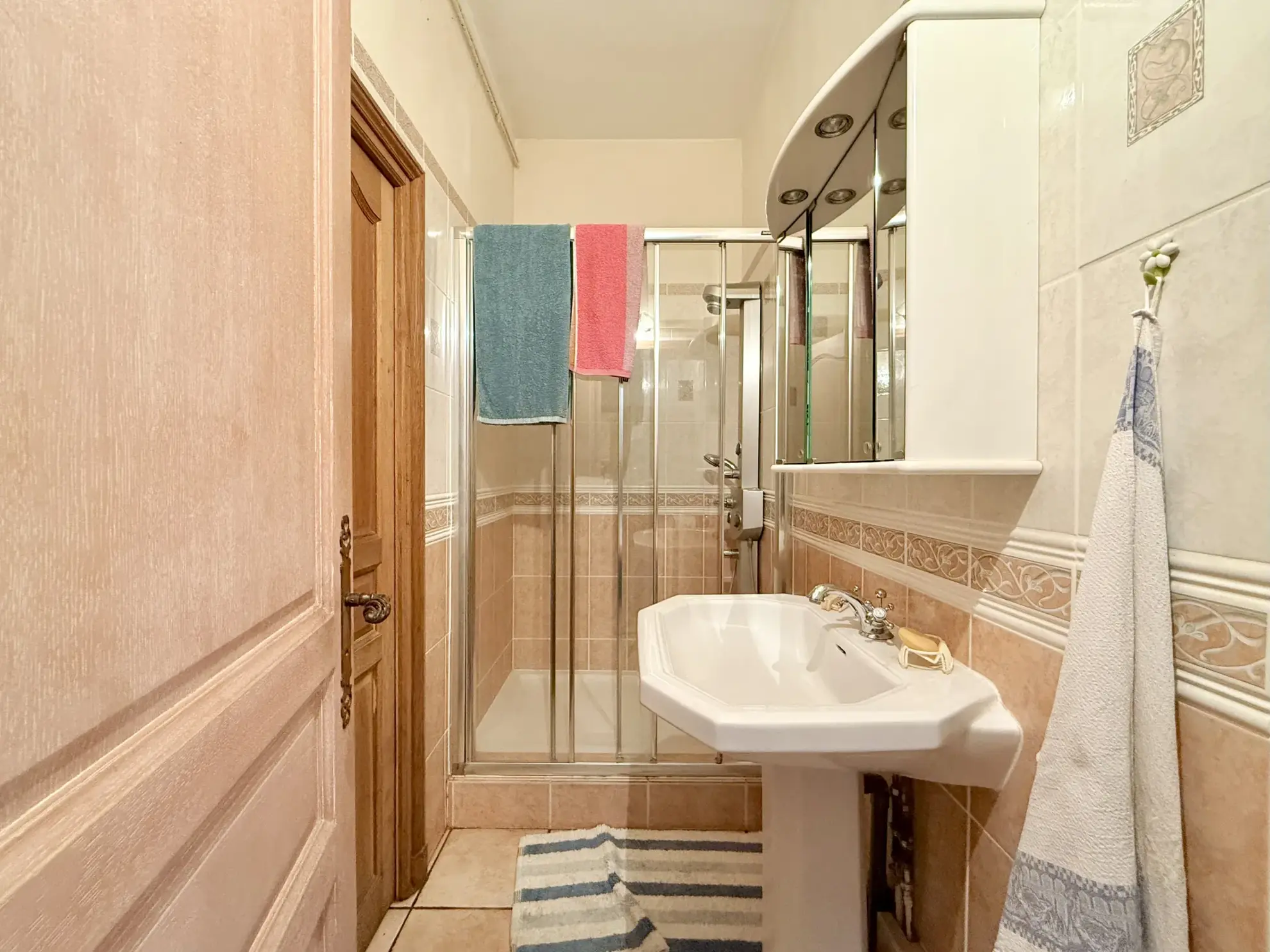 Grande maison familiale avec dépendances à Mereau - 295 m² 