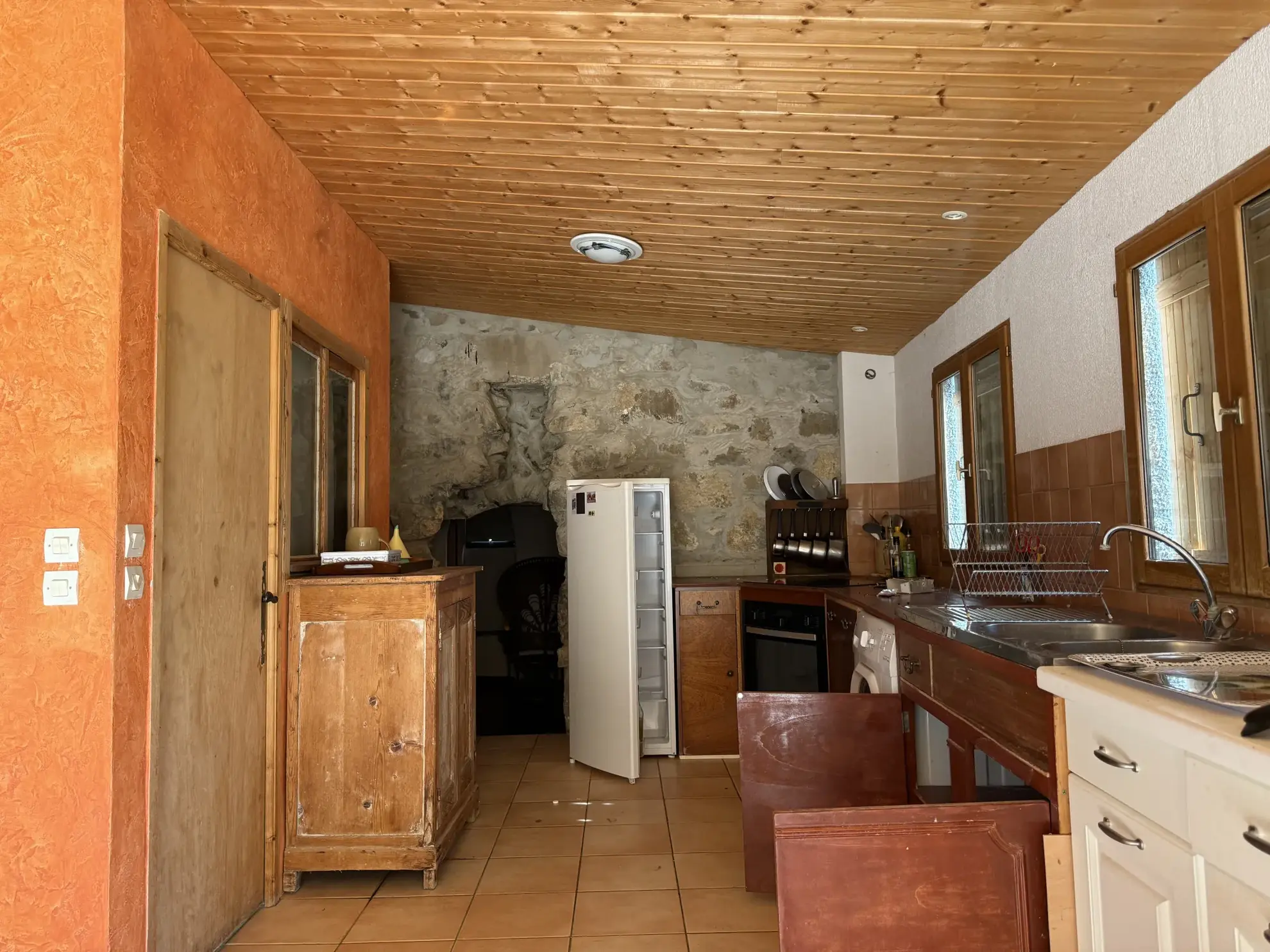 Maison avec terrasse, terrain vaste et vue panoramique à Banco 