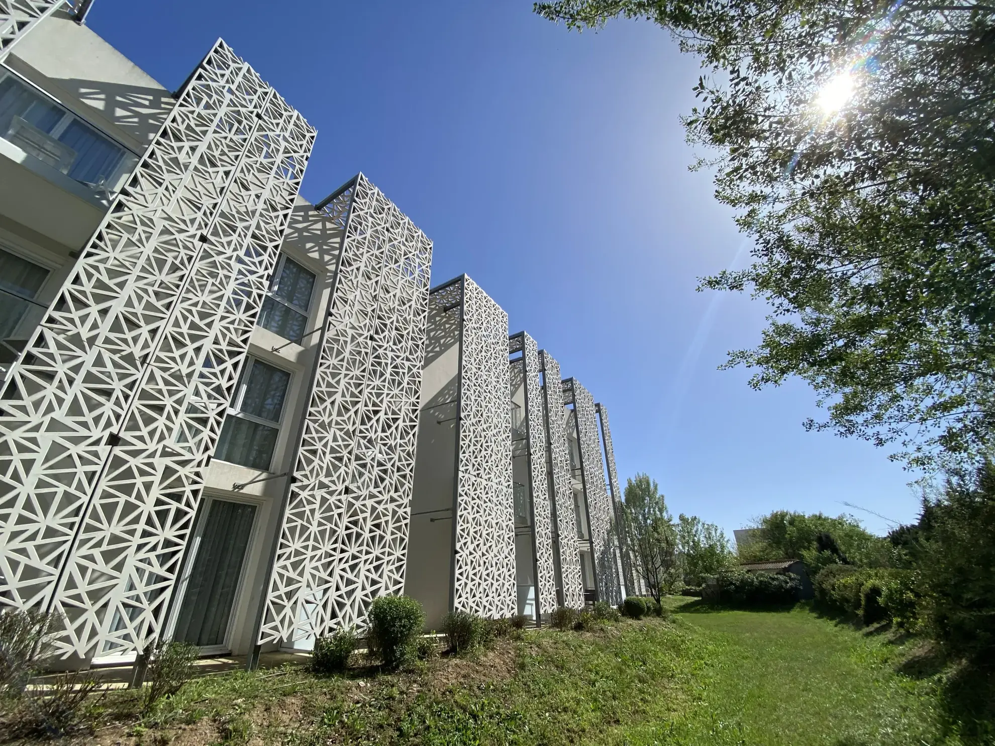 Investissez dans un studio à Cap d'Agde en résidence Odalys pour un rendement sécurisé de 5 % 