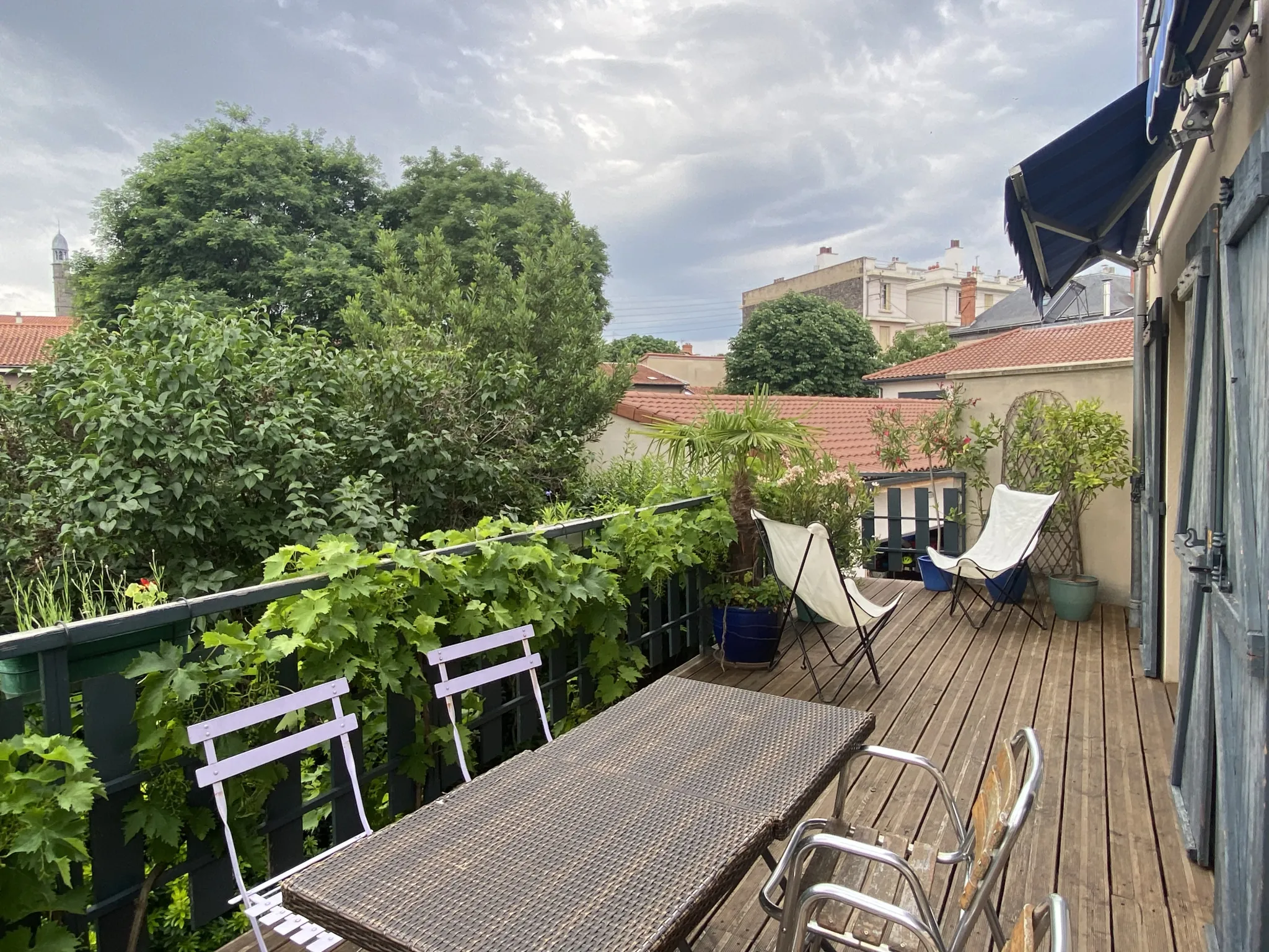 Maison de ville avec jardin, terrasse et garage à Clermont-Ferrand