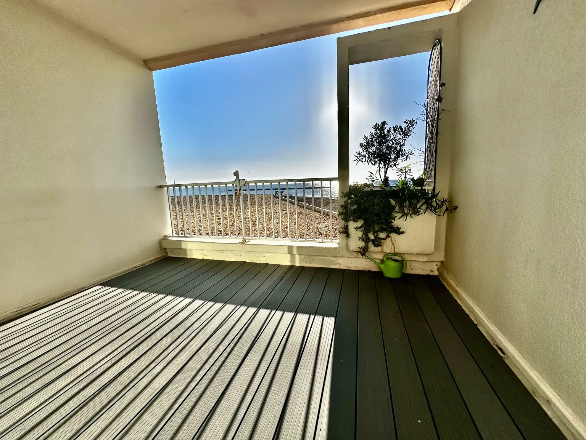 Appartement de 40m² en front de mer à Palavas-Les-Flots avec terrasse et parking 