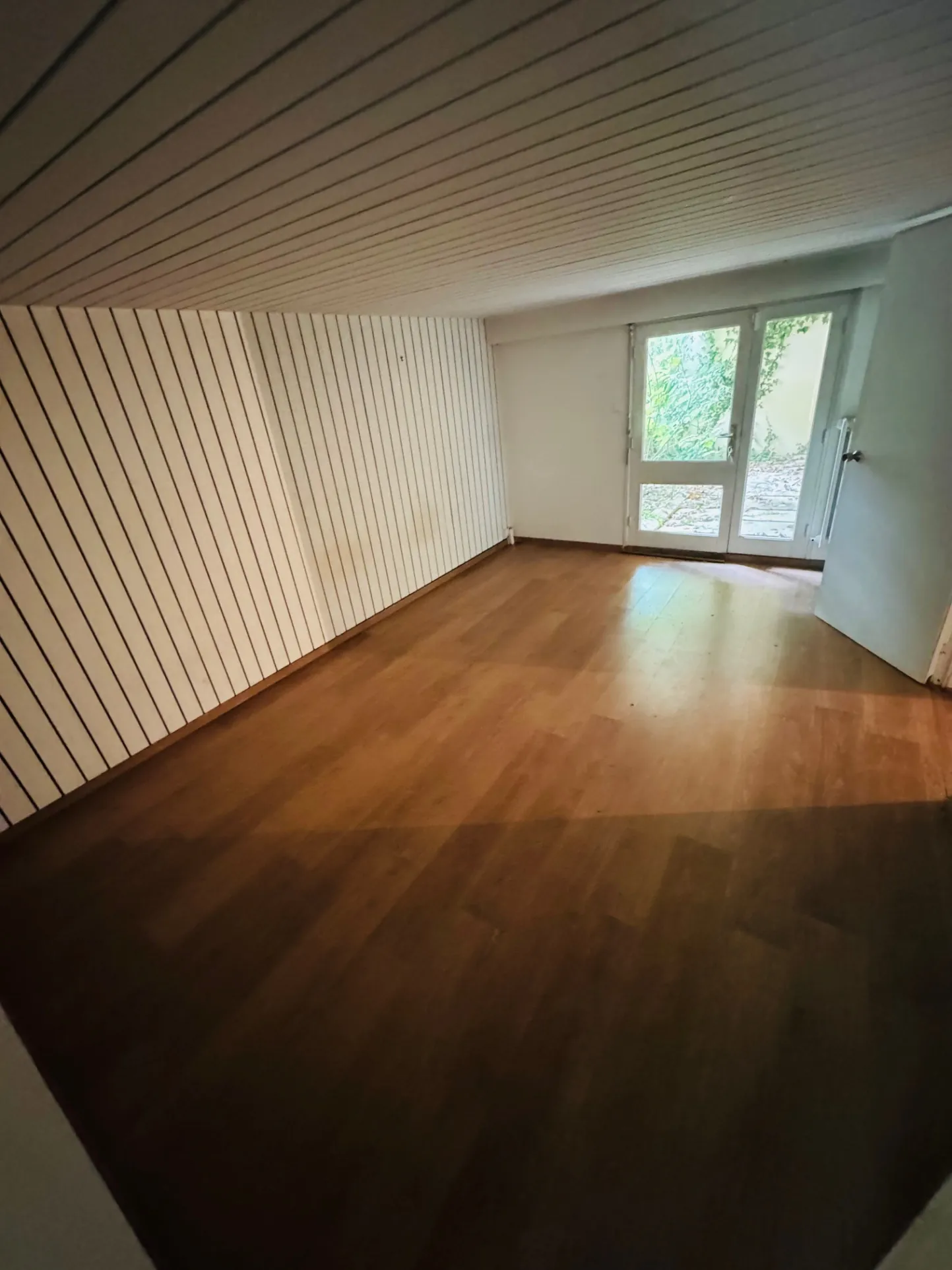 Charmante maison des années 60 avec grand jardin à Mont-de-Marsan 