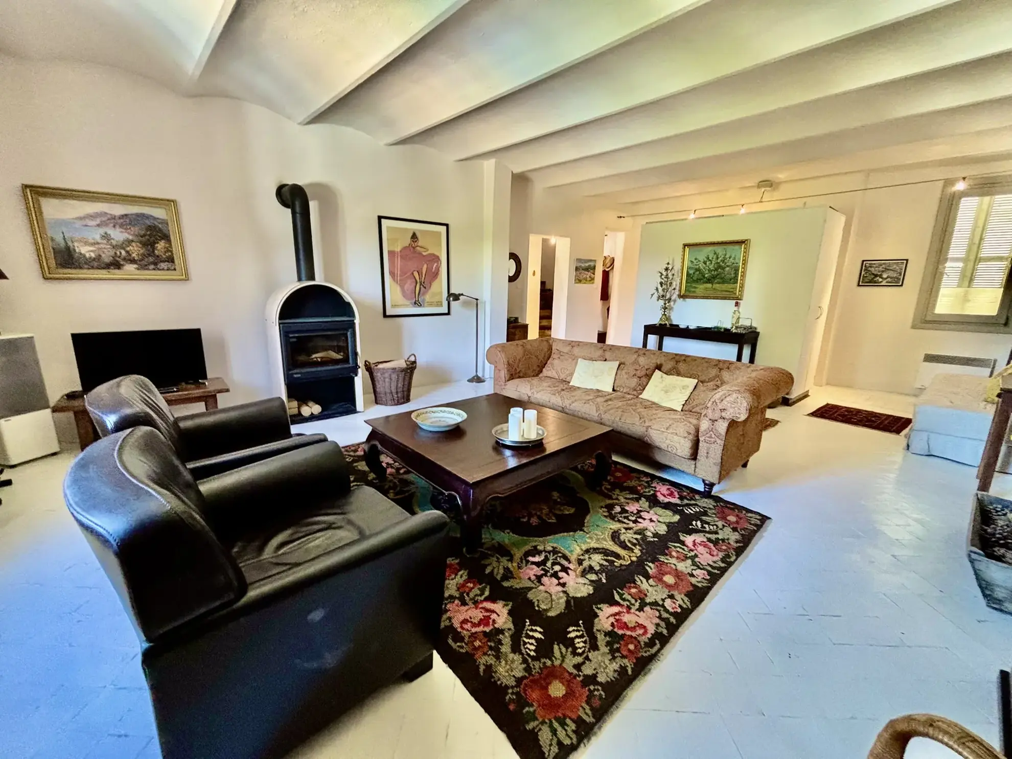 Appartement Duplex avec Terrasse et Vue Imprenable à Malaucène 