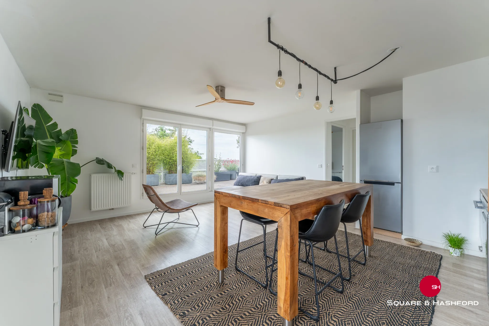 Appartement en dernier étage avec terrasse spacieuse à Eysines 