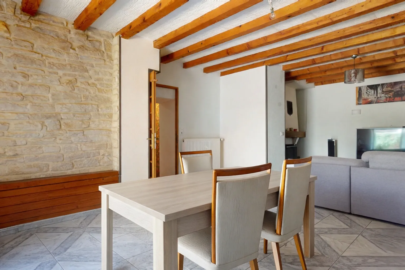 Maison de 168m² avec grand terrain à Dampierre, proche Besançon et Dole 