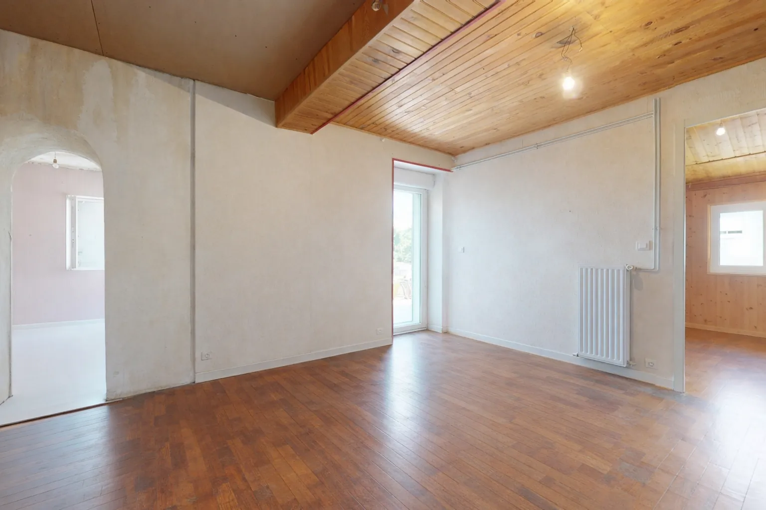Maison de 168m² avec grand terrain à Dampierre, proche Besançon et Dole 