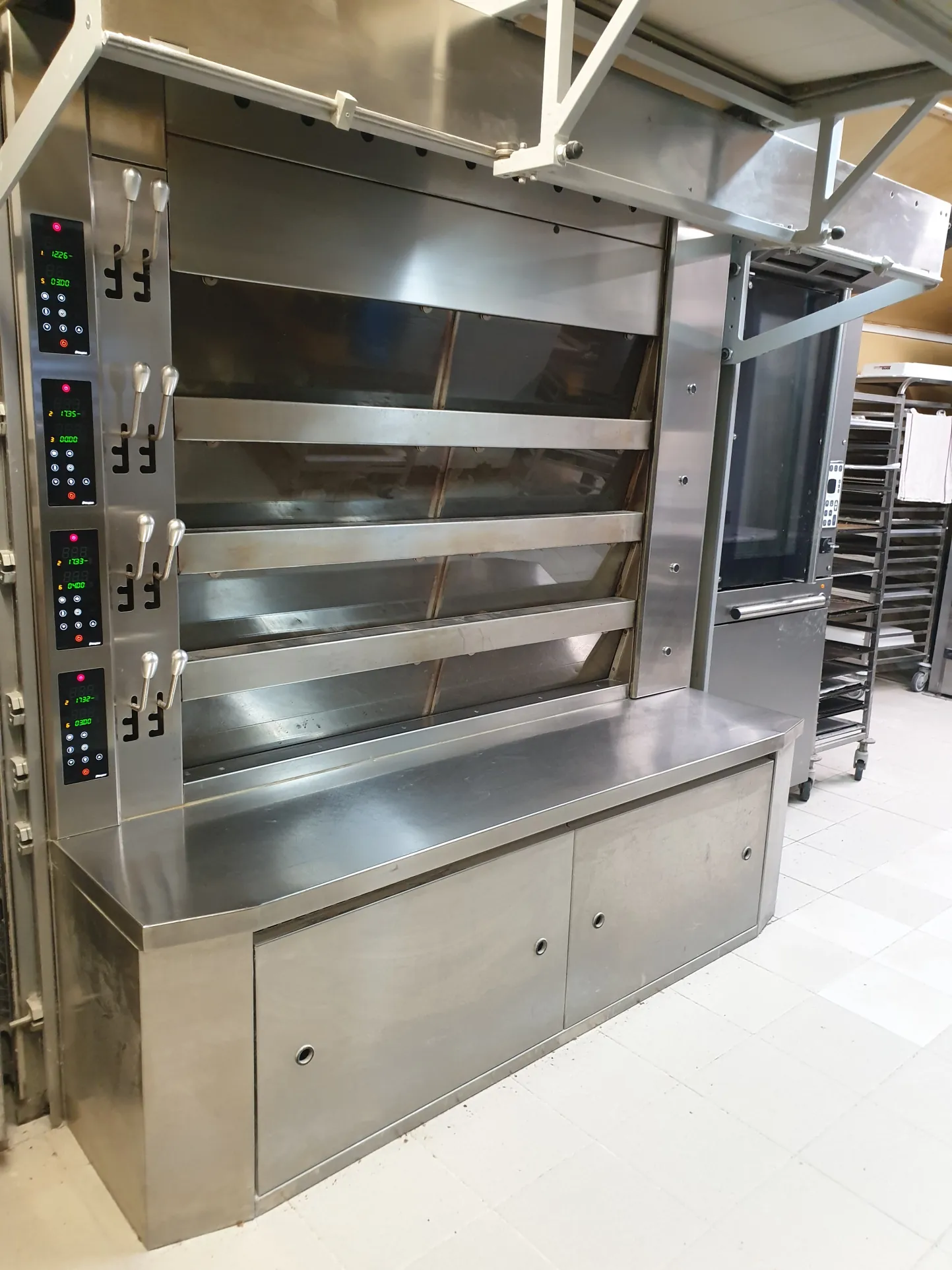 Fonds de commerce boulangerie-pâtisserie à vendre à Bressuire, emplacement privilégié 