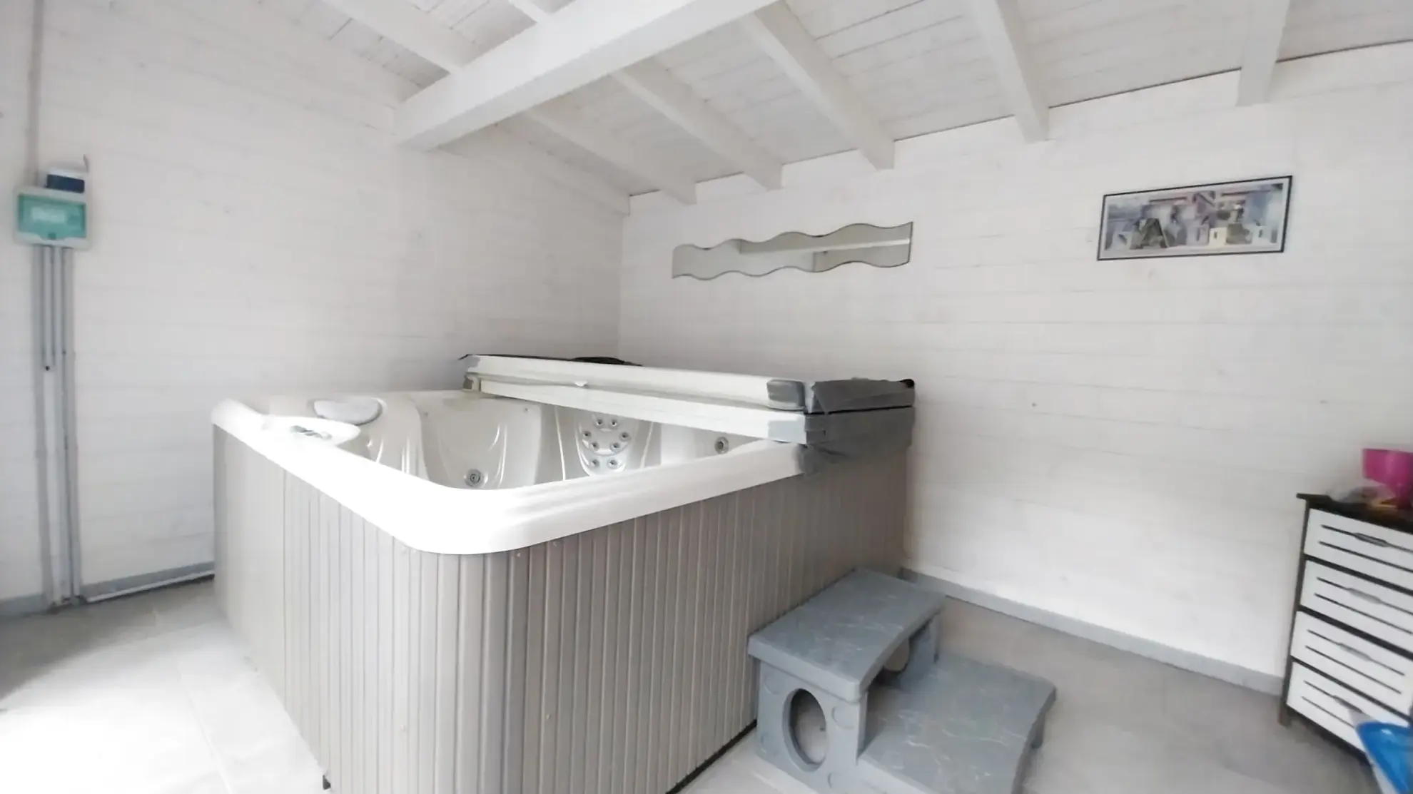 Maison de plain-pied proche du centre de Chancelade avec jardin et jacuzzi 