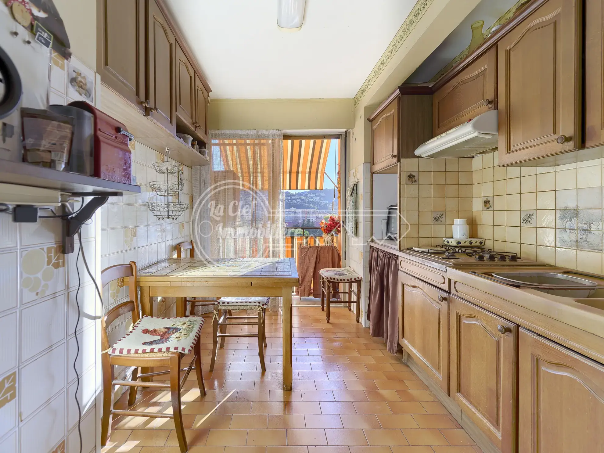 Appartement à Nice St Roch de 78m² avec 2 terrasses, cave et garage