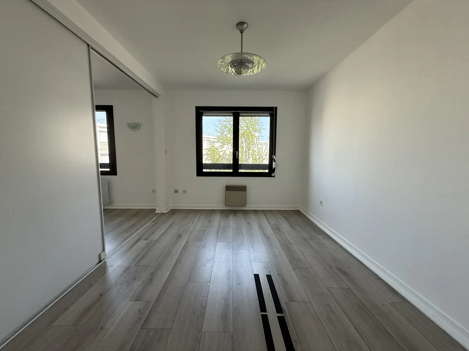 Appartement T2 lumineux avec balcon et cave dans résidence senior à Chamalières 