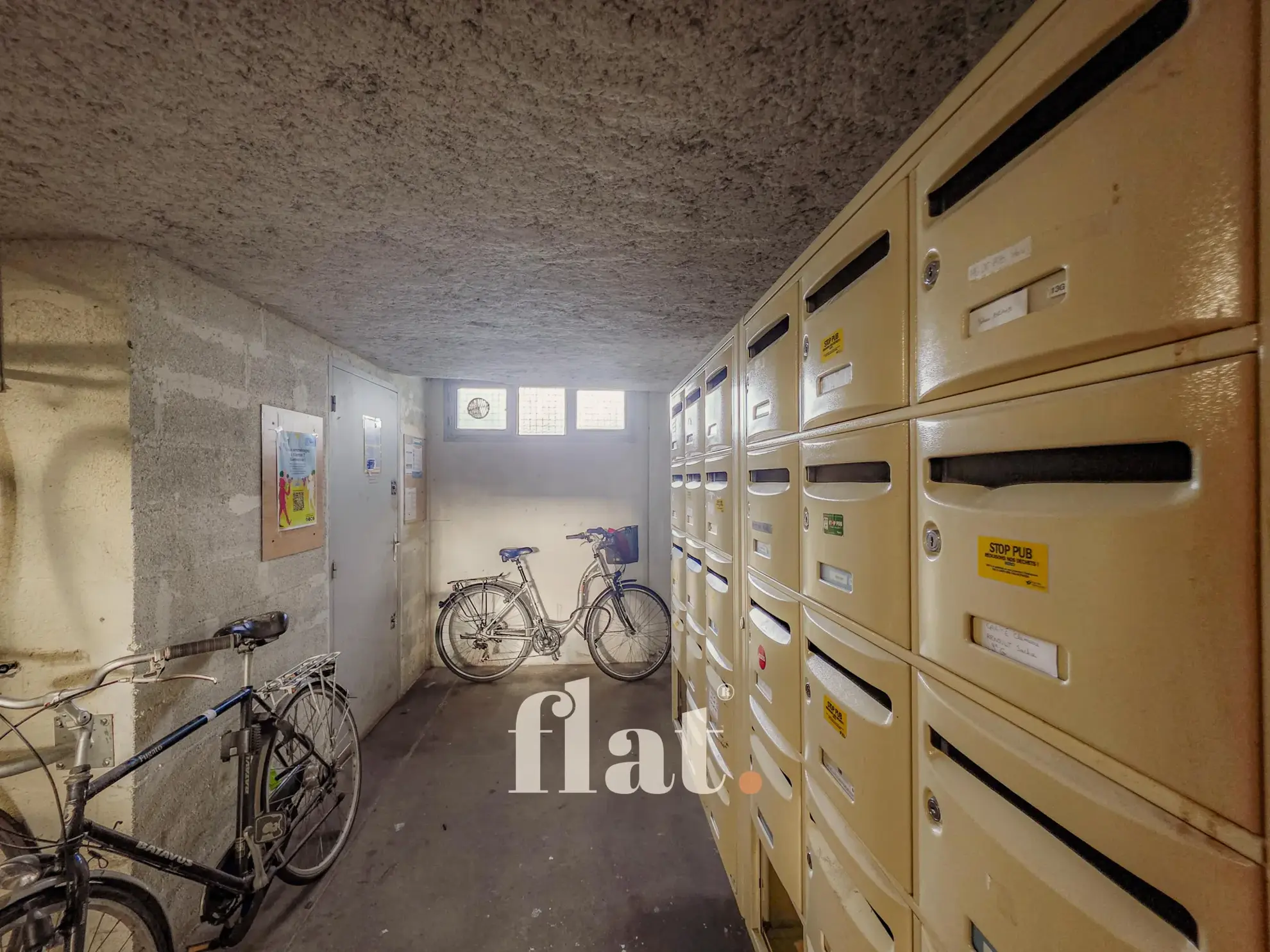 Appartement T4 lumineux à Nantes avec cave, jardin partagé et emplacement idéal 