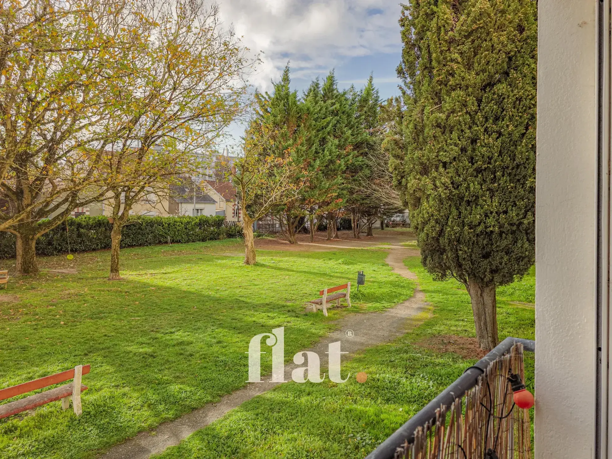Appartement T4 lumineux à Nantes avec cave, jardin partagé et emplacement idéal 