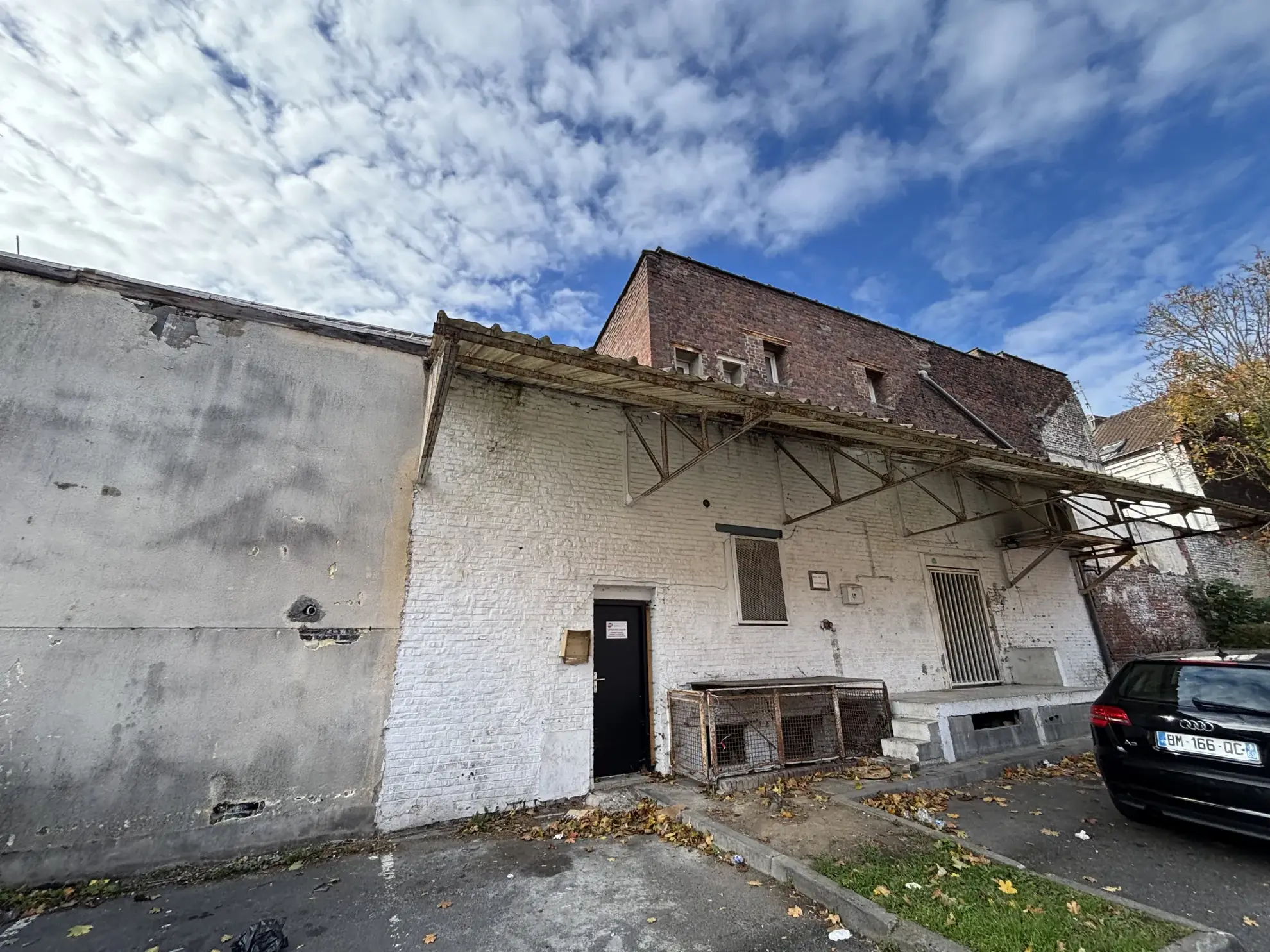 Achat immeuble de 215 m² à Roubaix avec potentiel de conversion en habitation