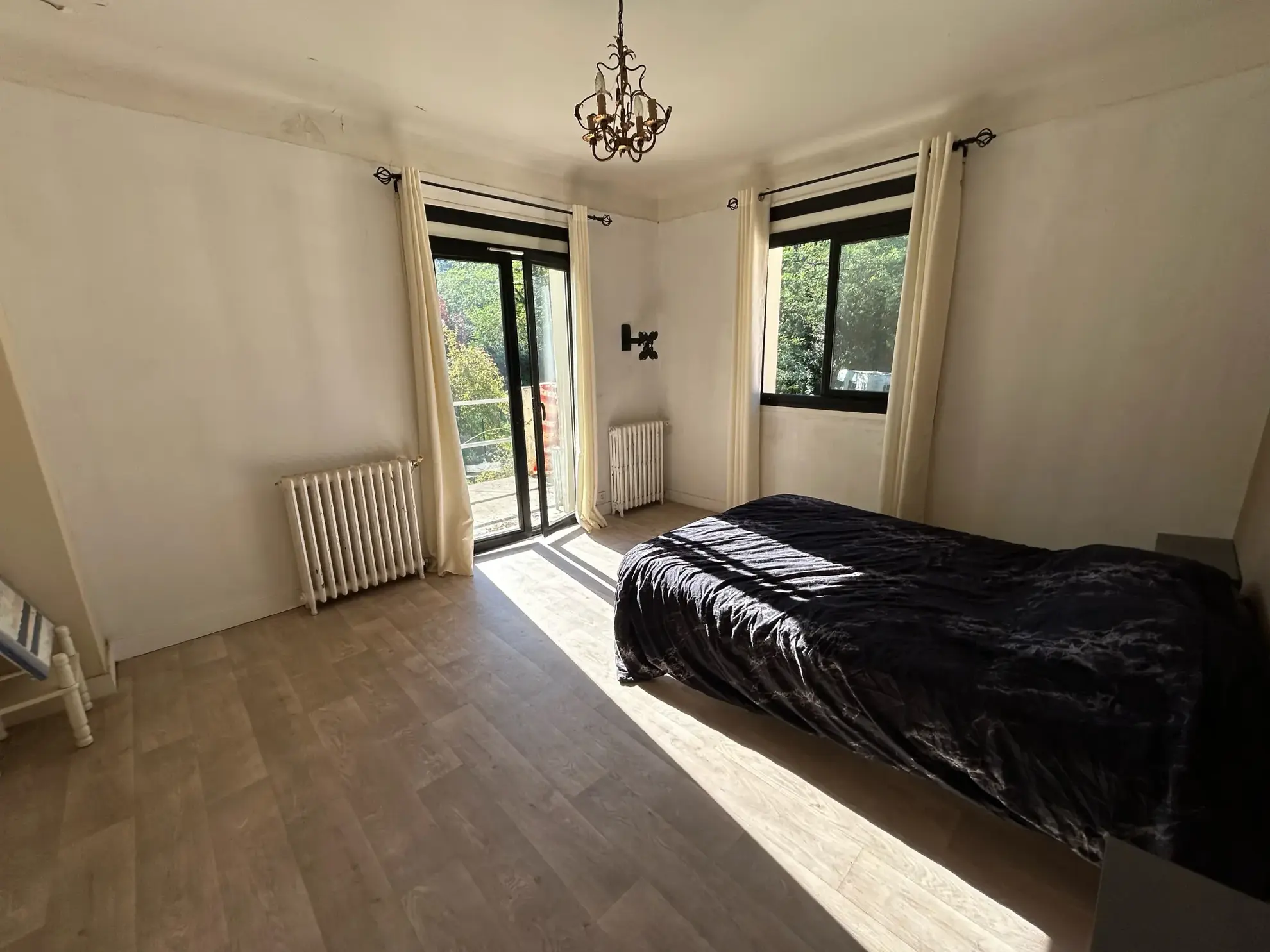 Villa T5 de 184m² avec terrasse et jardin à Champcevinel - Périgueux 