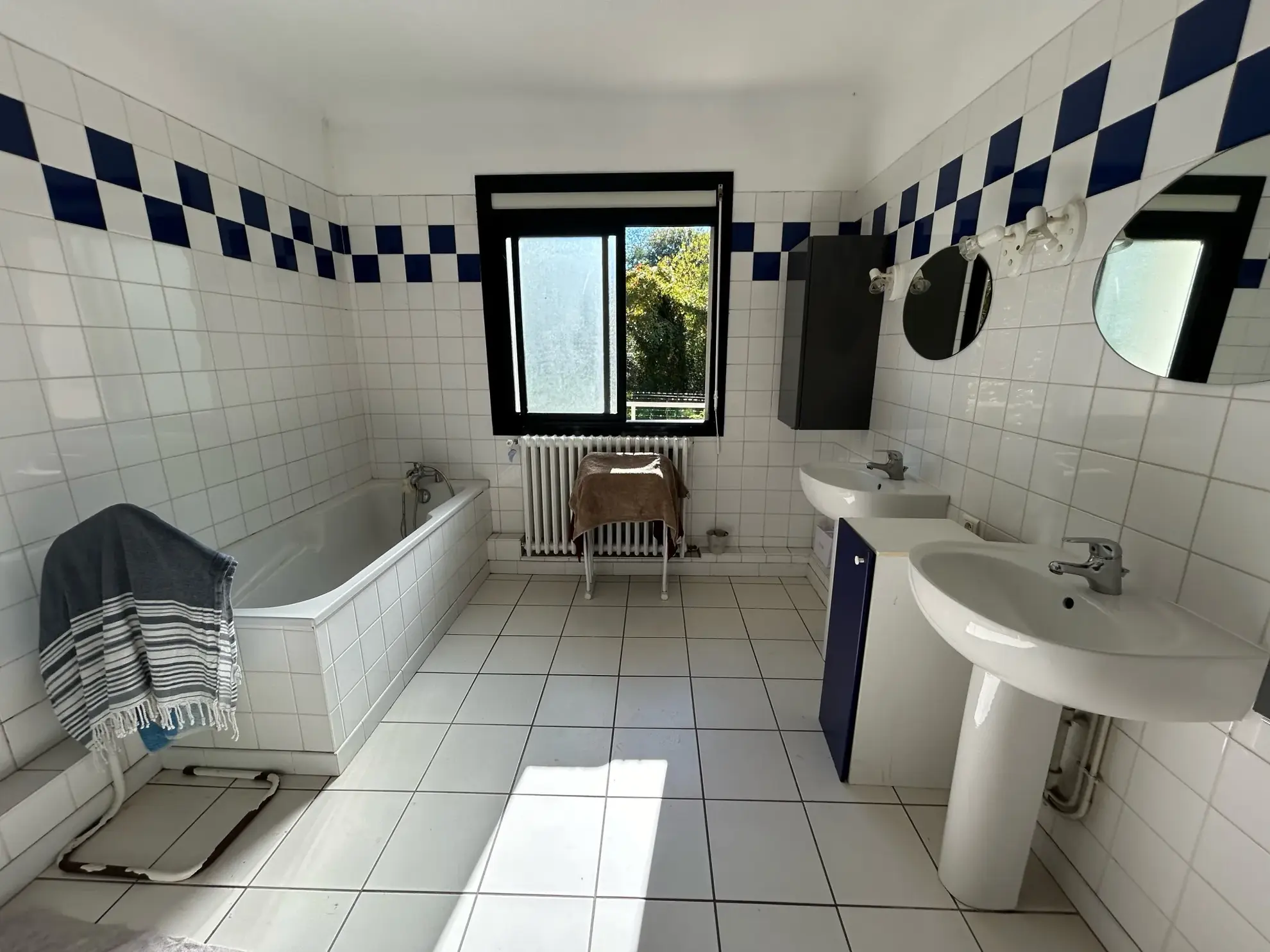 Villa T5 de 184m² avec terrasse et jardin à Champcevinel - Périgueux 