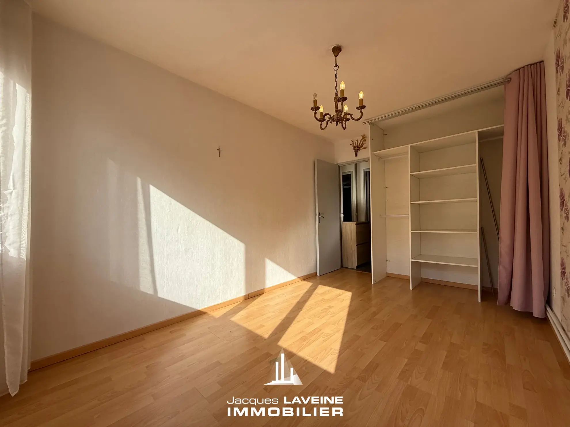 Appartement 3 pièces à Metz avec balcon, cave et parking dans résidence calme 