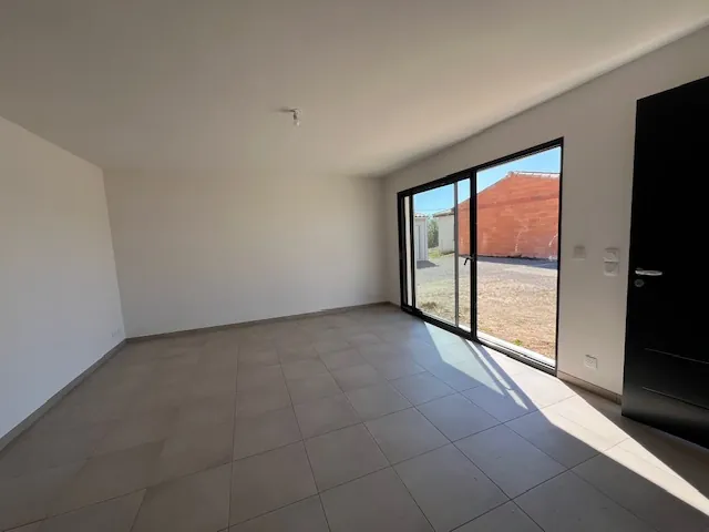 Villa T4 neuve proche Narbonne avec jardin et garage 