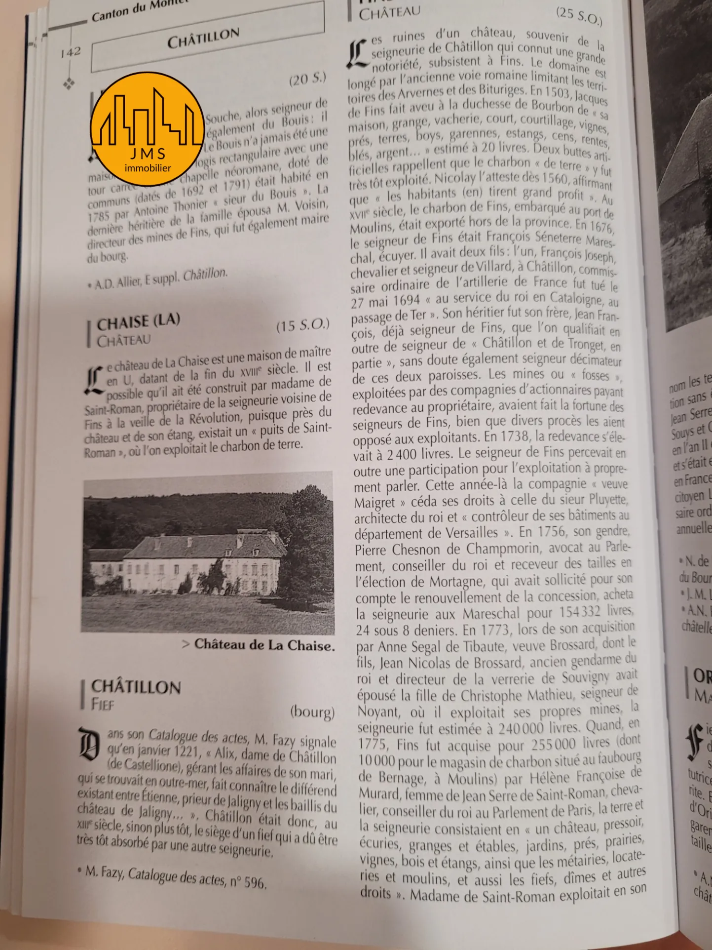 Charmante propriété à rénover avec longère et tour en pierre à Chatillon 