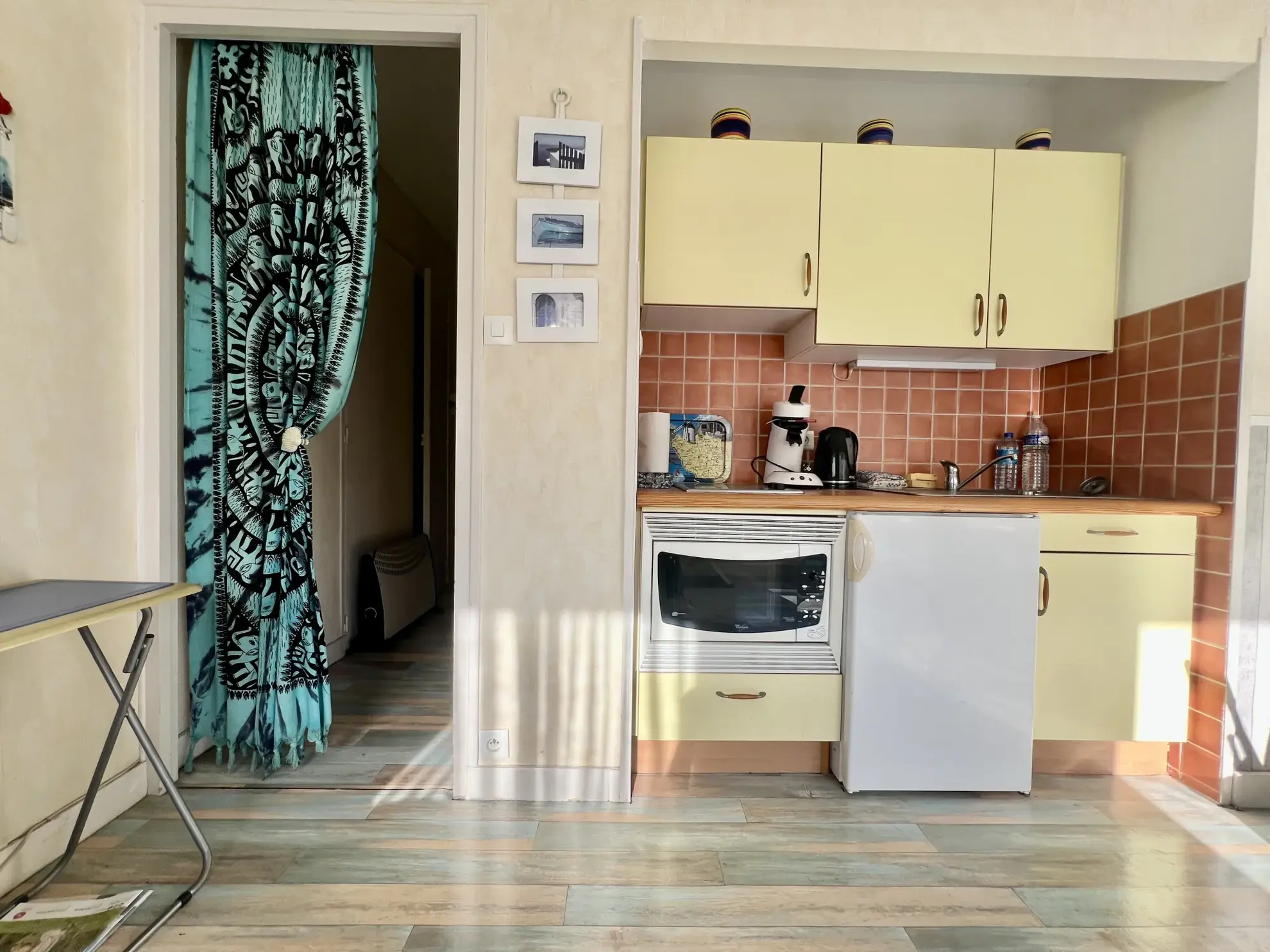 Charmant studio à vendre aux Sables d'Olonne, terrasse et cave, proche plage et commerces 