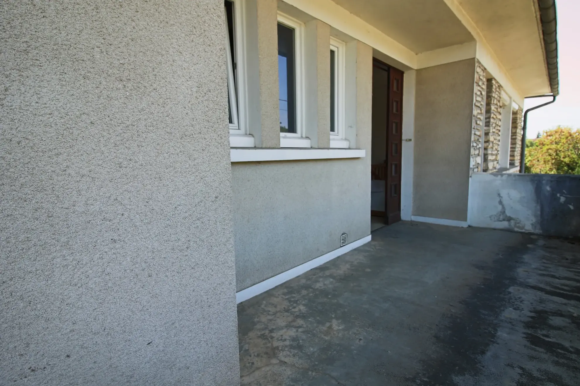Belle maison avec terrasse et atelier à Puy-l'Eveque, 178 m² 