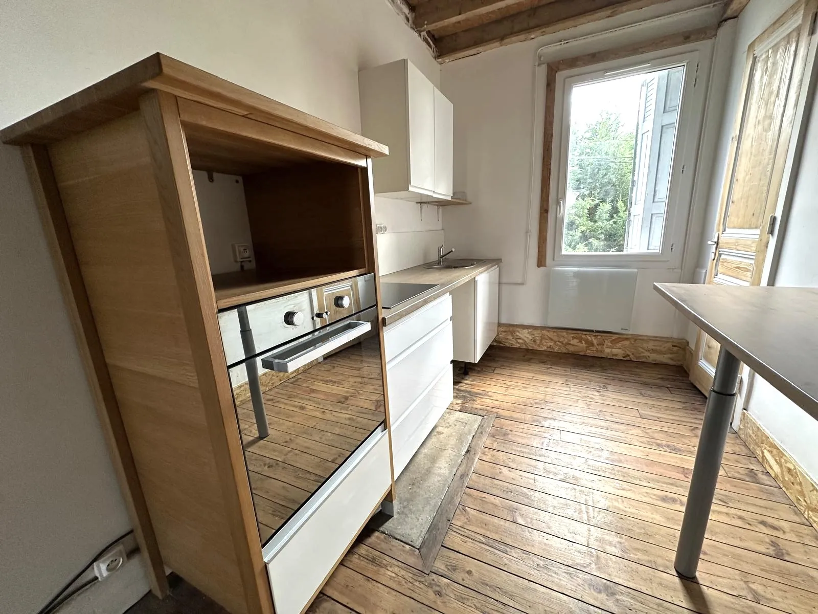 À Vendre Duplex F3 de 74 m² à Unieux - Résidence Calme et Rénovée 