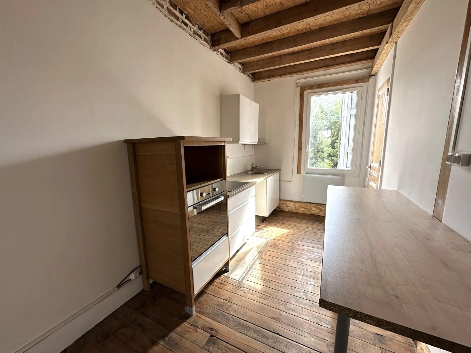 À Vendre Duplex F3 de 74 m² à Unieux - Résidence Calme et Rénovée 