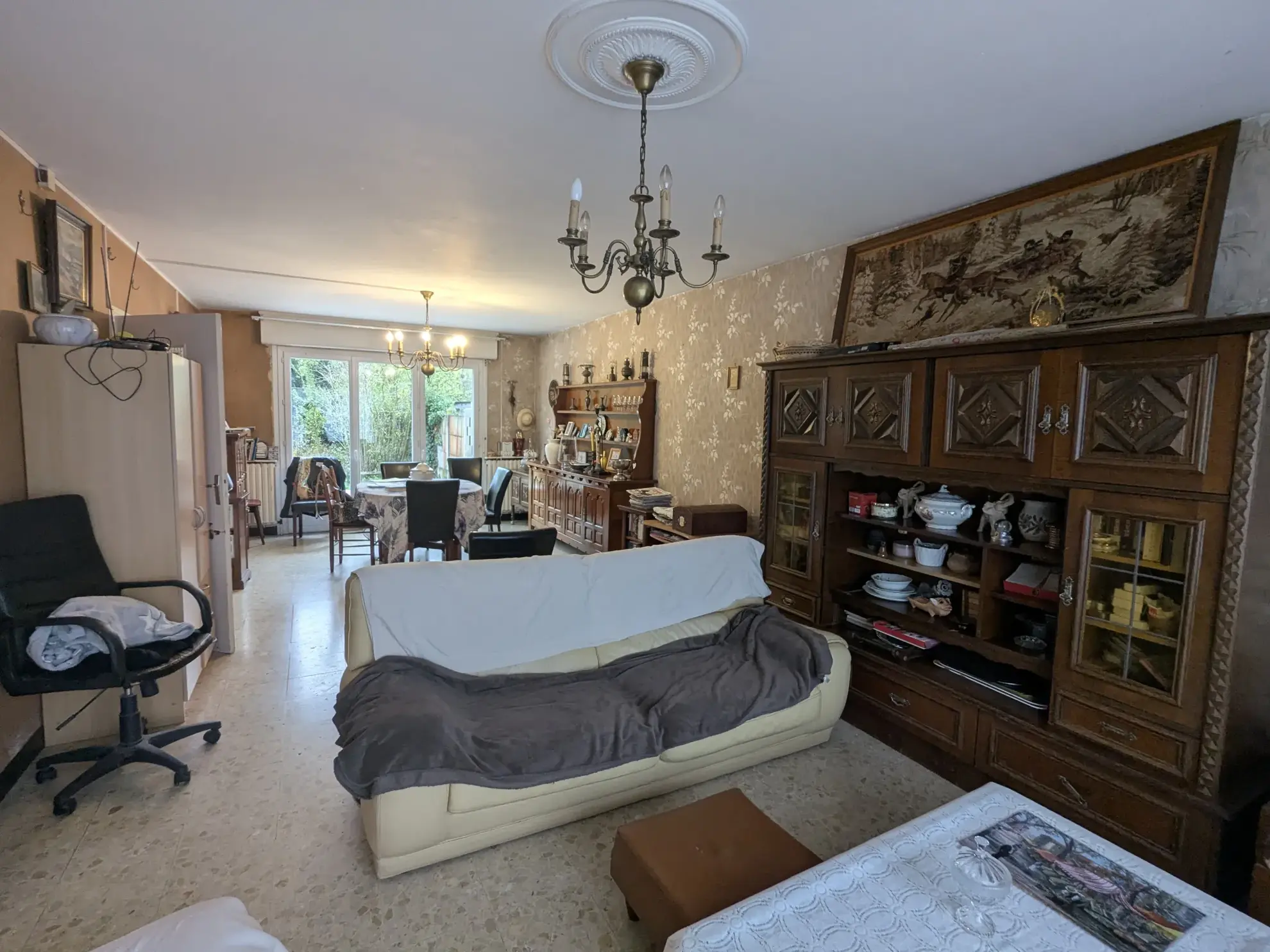 Maison familiale de 150 m2 avec grand terrain et garage à Dourges 