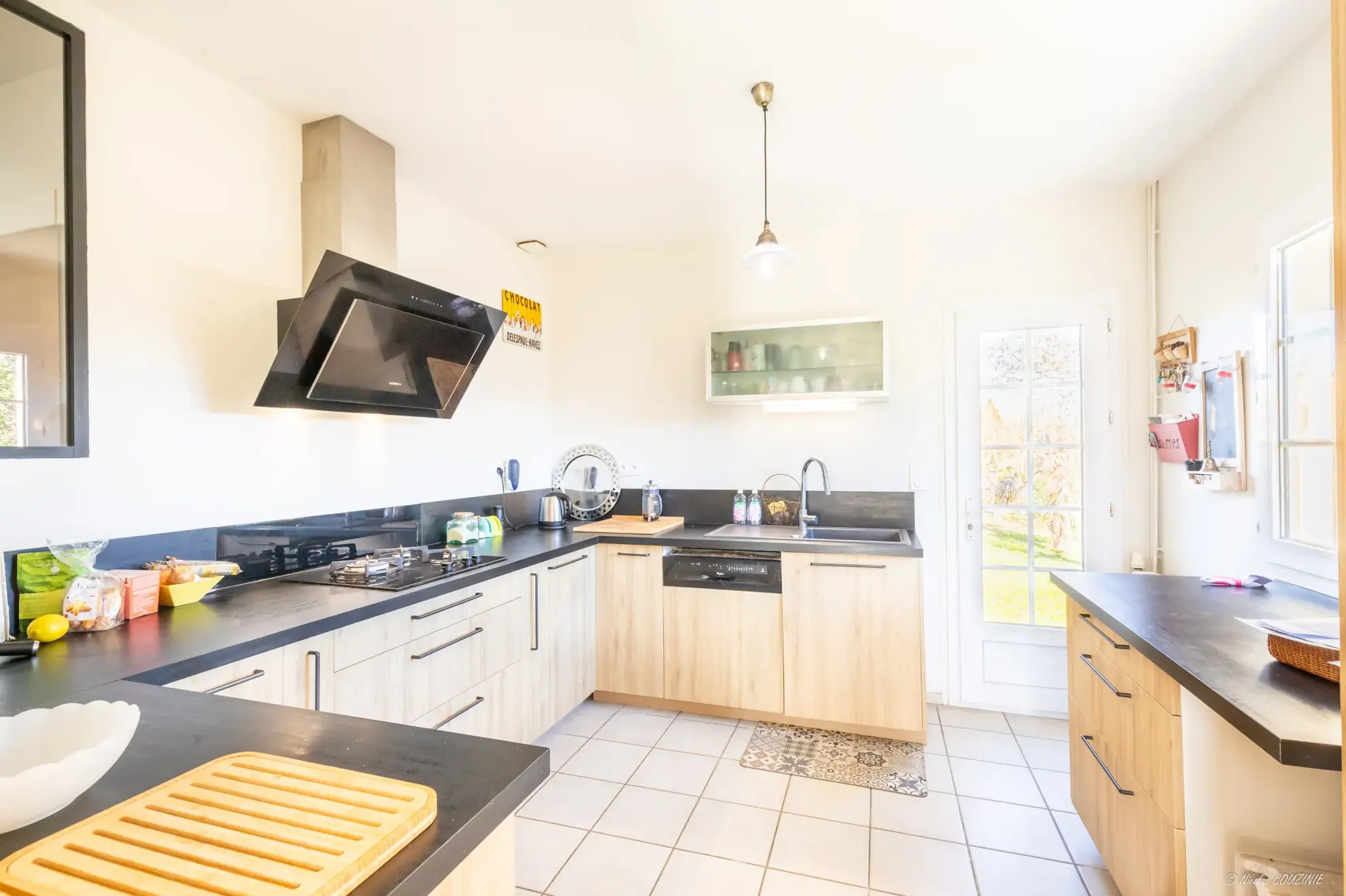 Maison familiale avec terrain spacieux à Fousseret - 4 chambres, bois privé, proximité village 