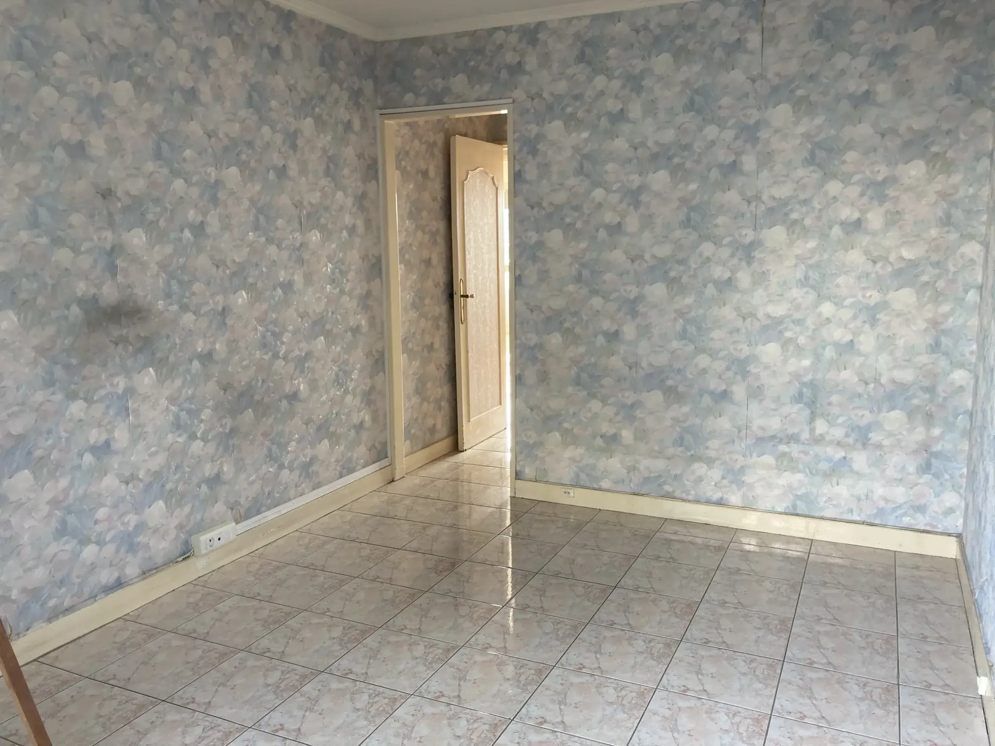 Spacieux appartement 5 pièces à Sarcelles près du centre Flanades 