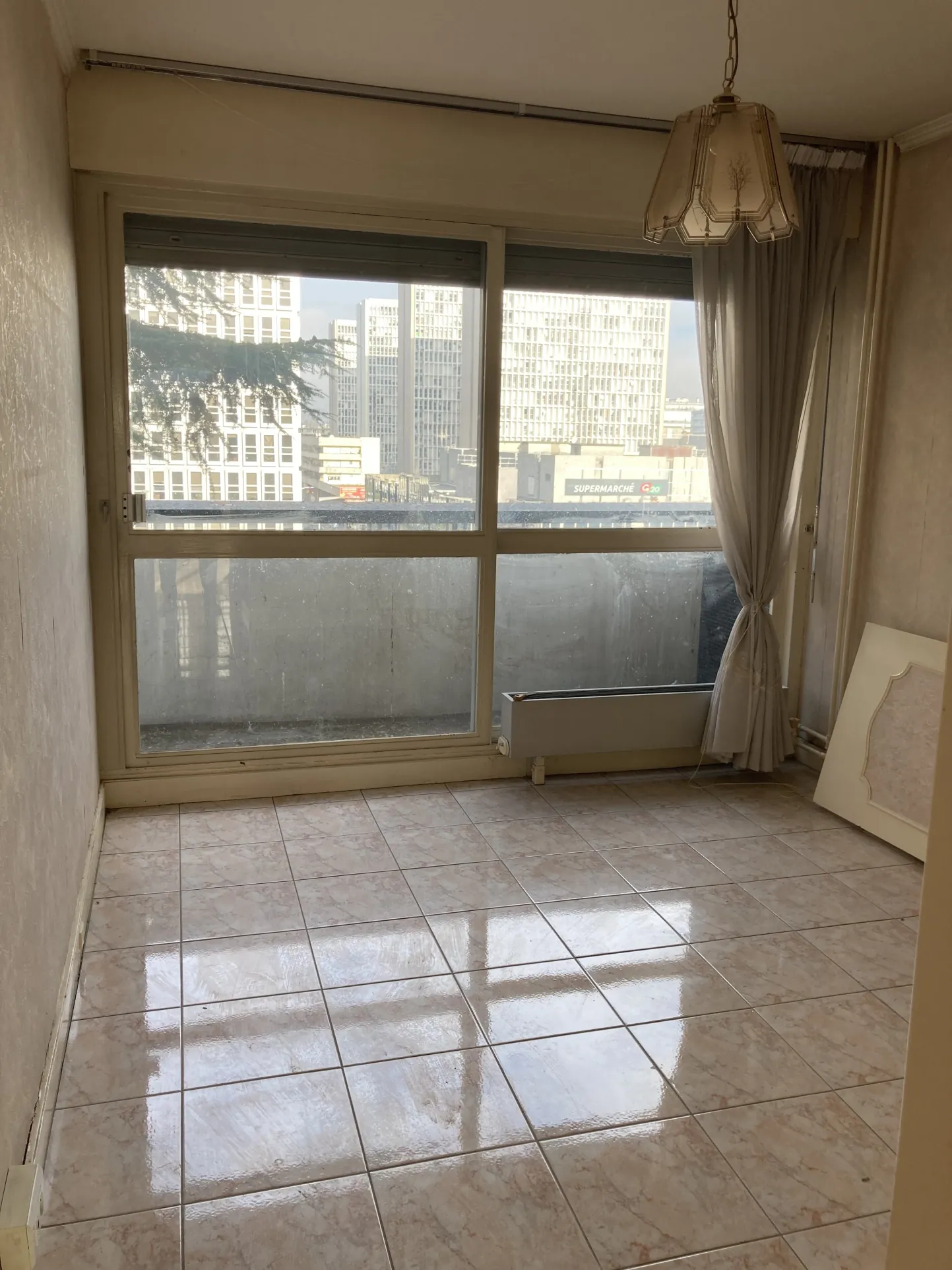 Spacieux appartement 5 pièces à Sarcelles près du centre Flanades 