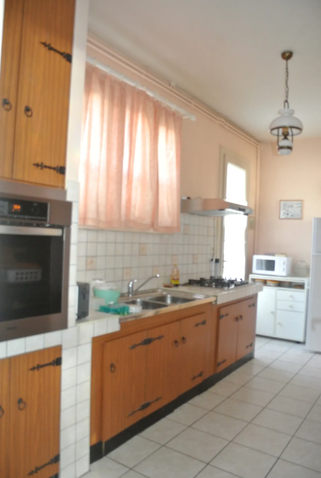 Maison familiale de 180 m² à Marmande avec 5 chambres et garage 