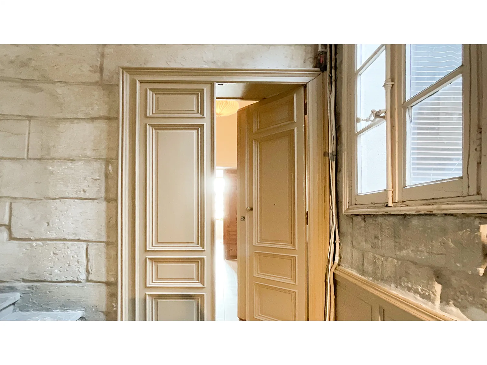 Magnifique appartement de type 3 dans le centre historique de Nîmes 