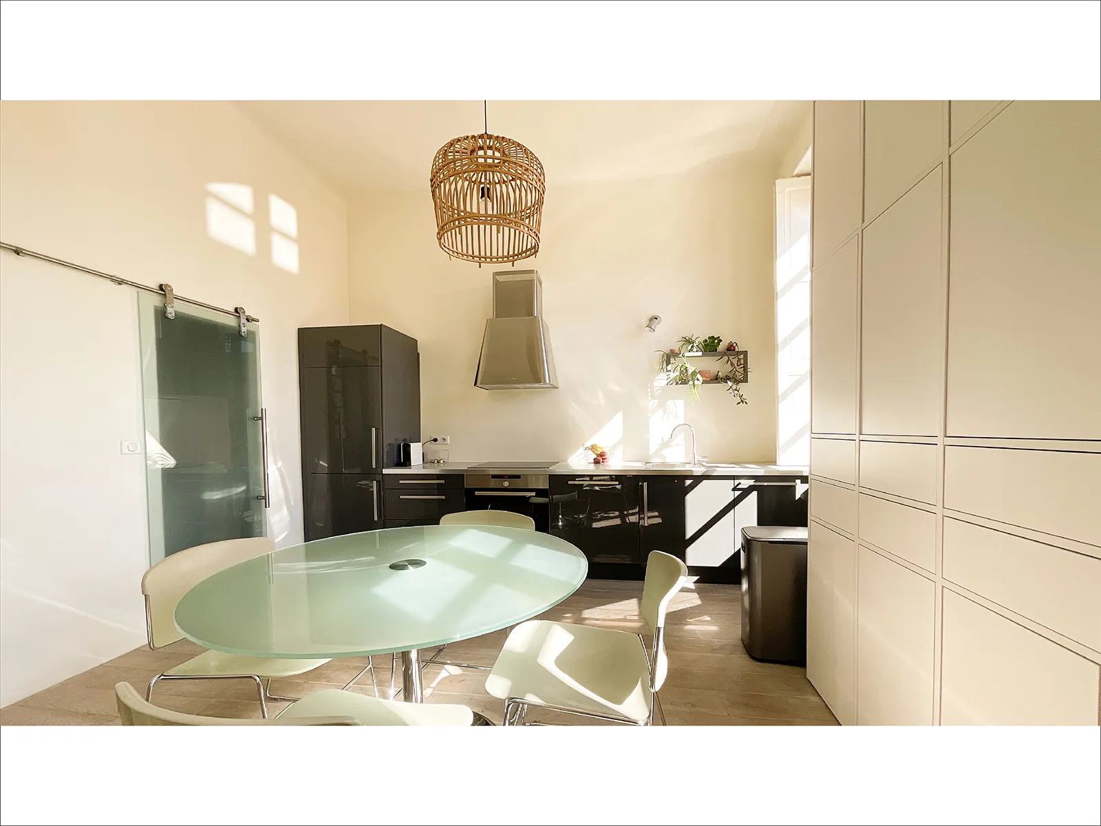 Magnifique appartement de type 3 dans le centre historique de Nîmes 