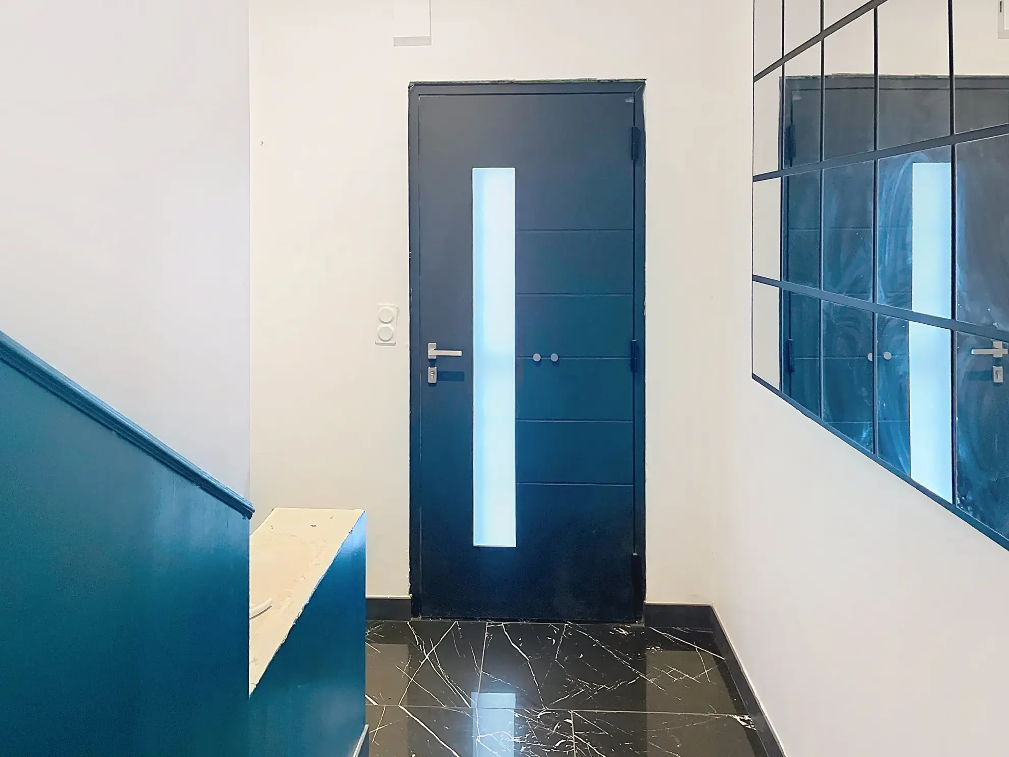 Maison rénovée de 175 m² avec jardin et garage à Thaon-les-Vosges 