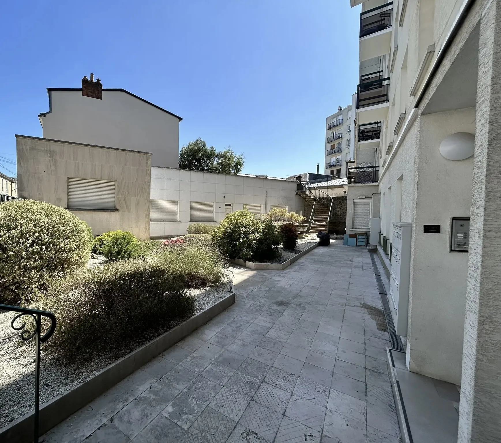 Appartement lumineux de 78 m² avec balcon à Le Mans - Secteur privilégié 