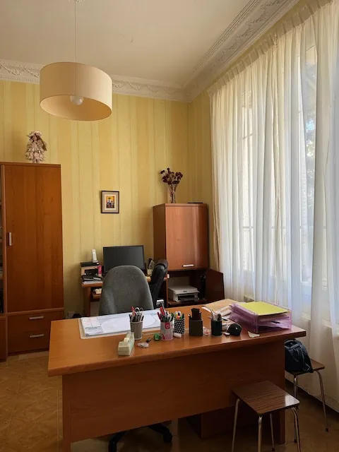 Belle maison en pierre avec grand terrain à Saint-Jean-d'Hermine 