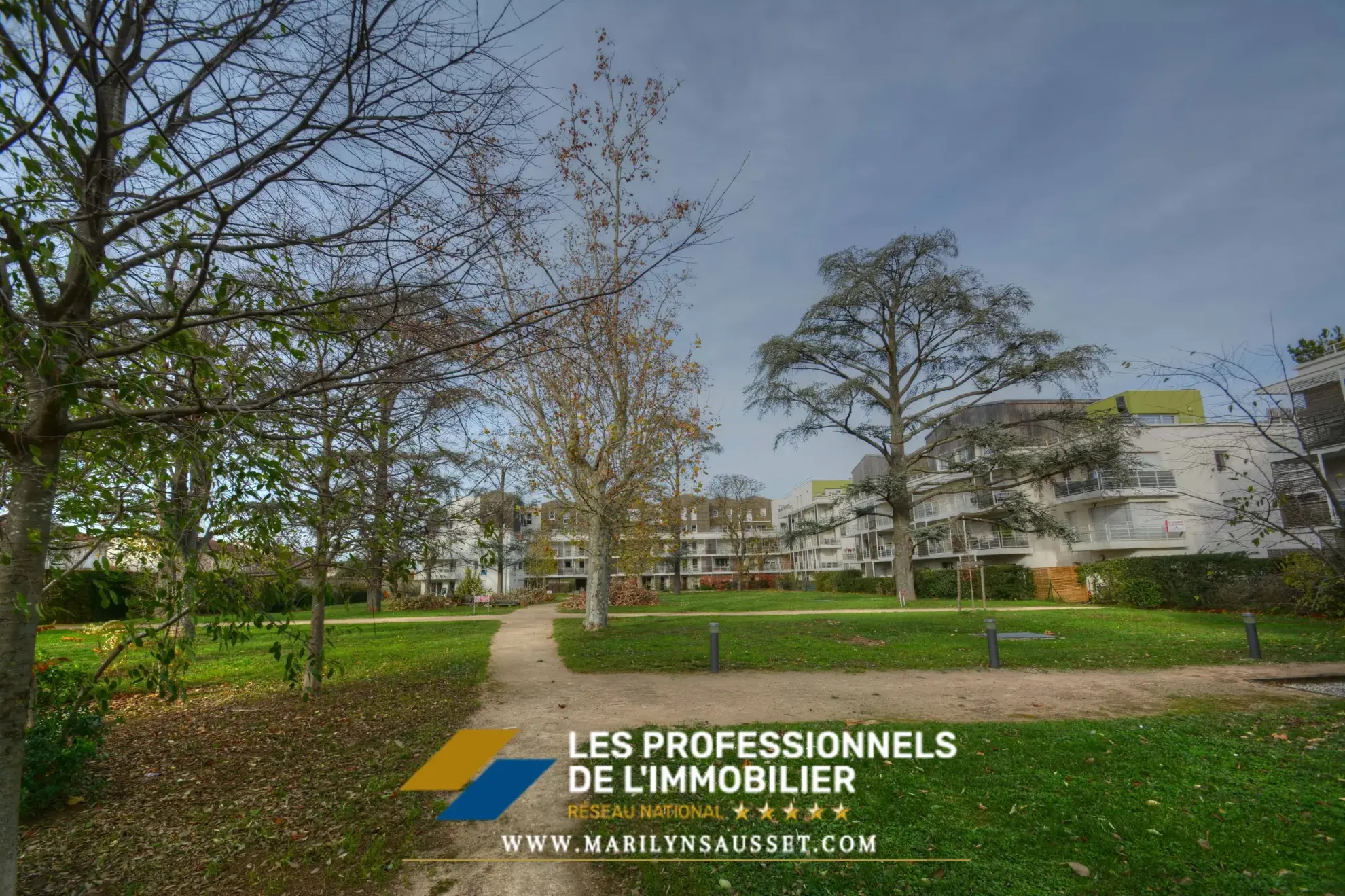 Appartement 3 pièces de 60 m² avec double parking à Meyzieu, résidence récente et sécurisée 