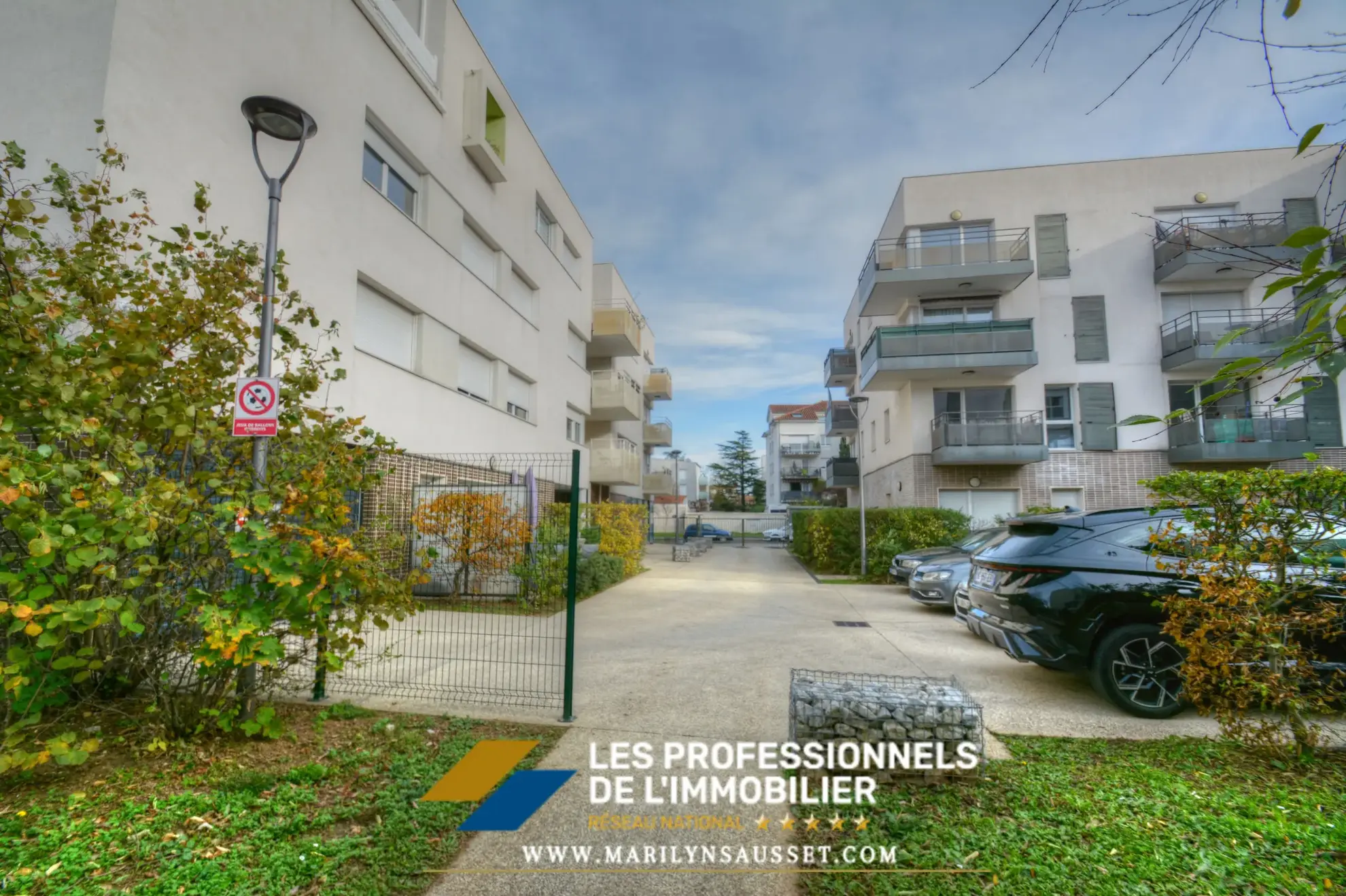 Appartement 3 pièces de 60 m² avec double parking à Meyzieu, résidence récente et sécurisée 