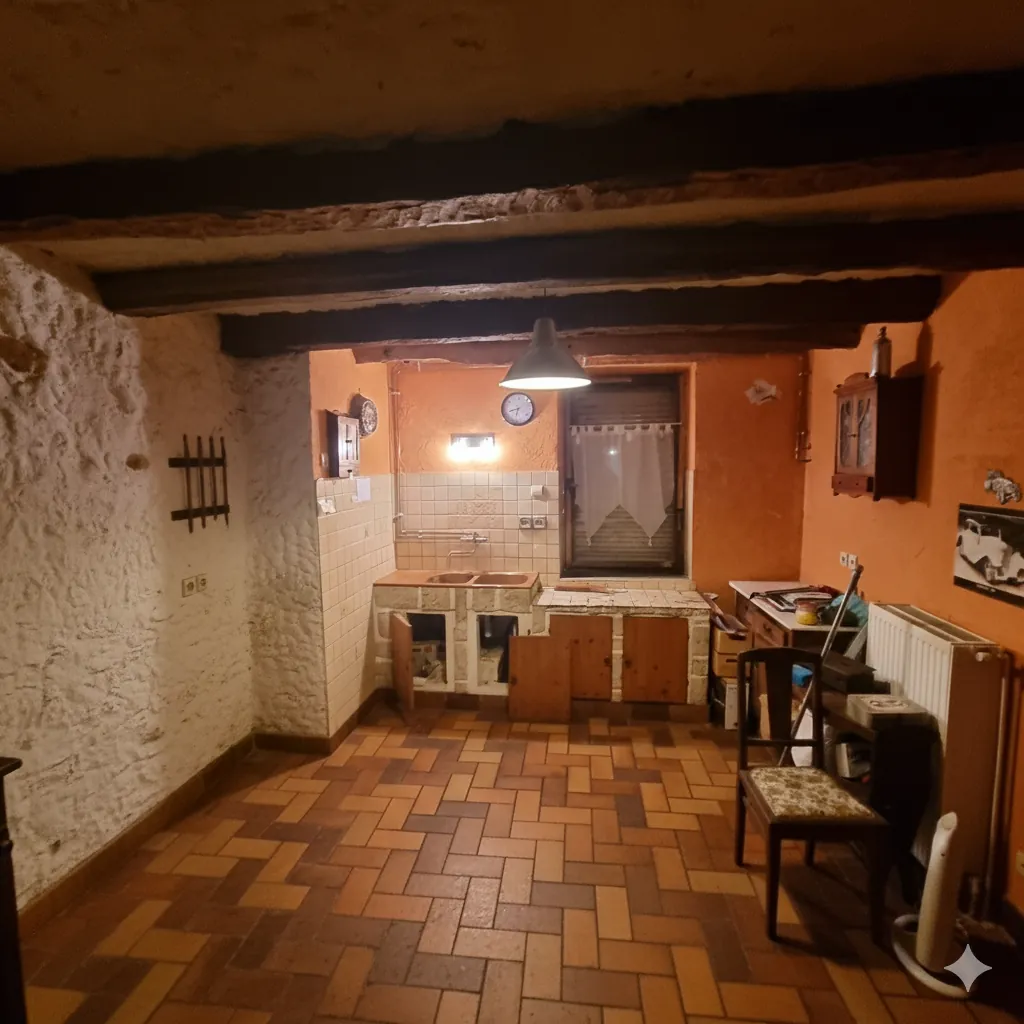 Maison à rénover 137 m² à Bisten-en-Lorraine, potentiel et prix attractif 