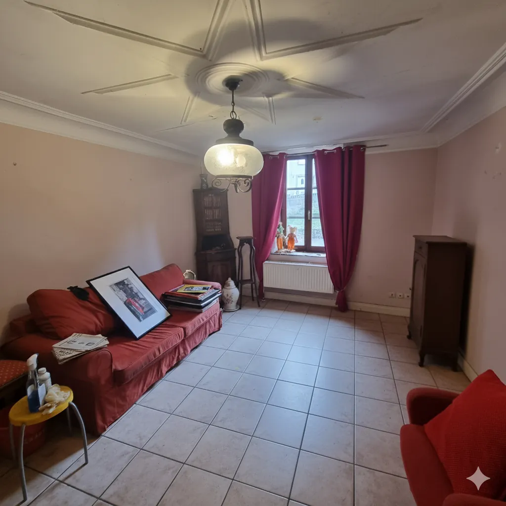 Maison à rénover 137 m² à Bisten-en-Lorraine, potentiel et prix attractif 