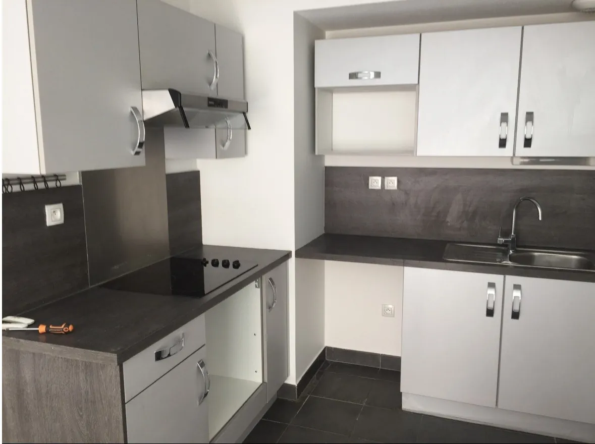 Appartement T2 lumineux avec terrasse et parking au cœur de La Teste de Buch 