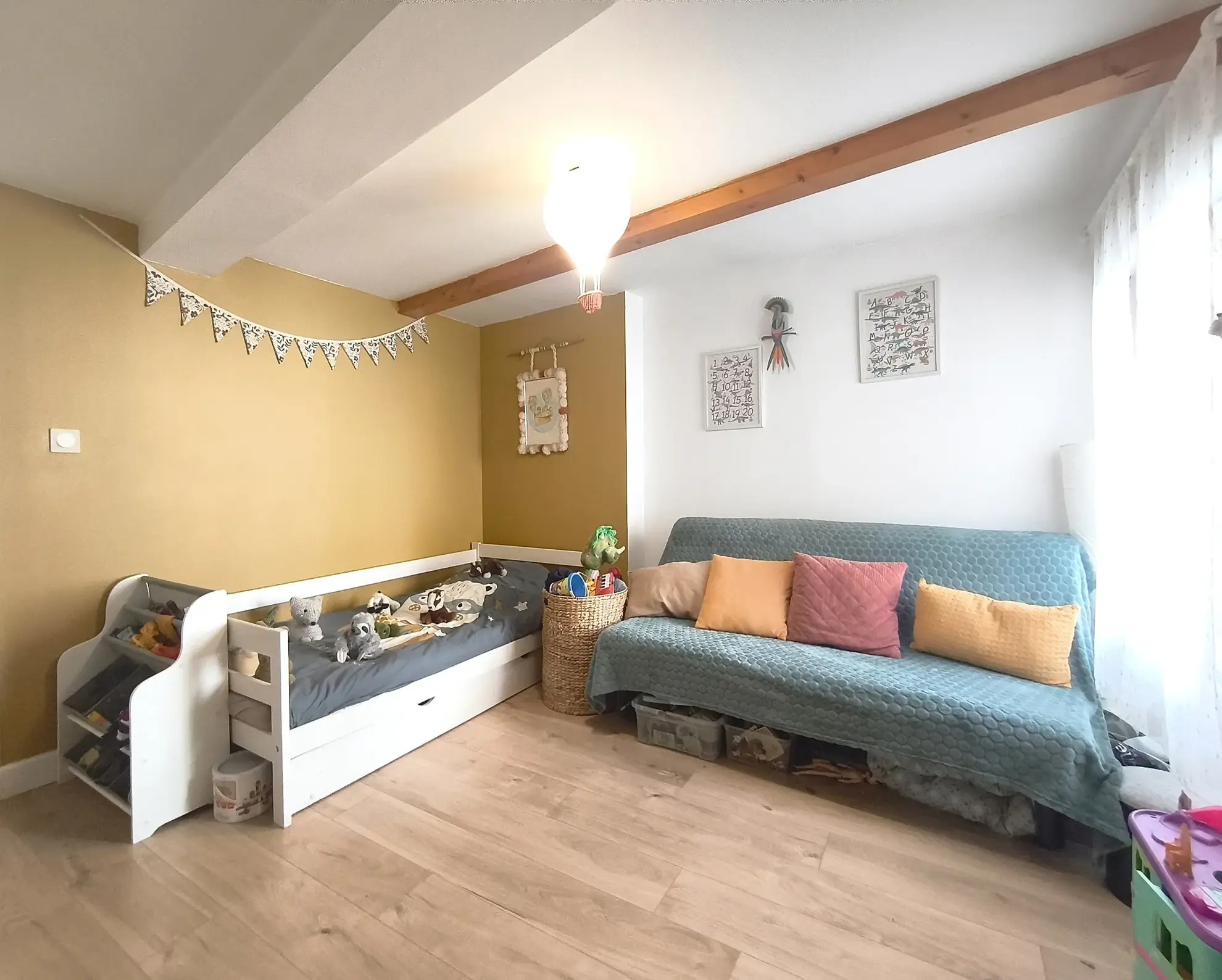 Appartement duplex de 75 m² avec cour privée à Bourg de Péage - Opportunité à saisir 