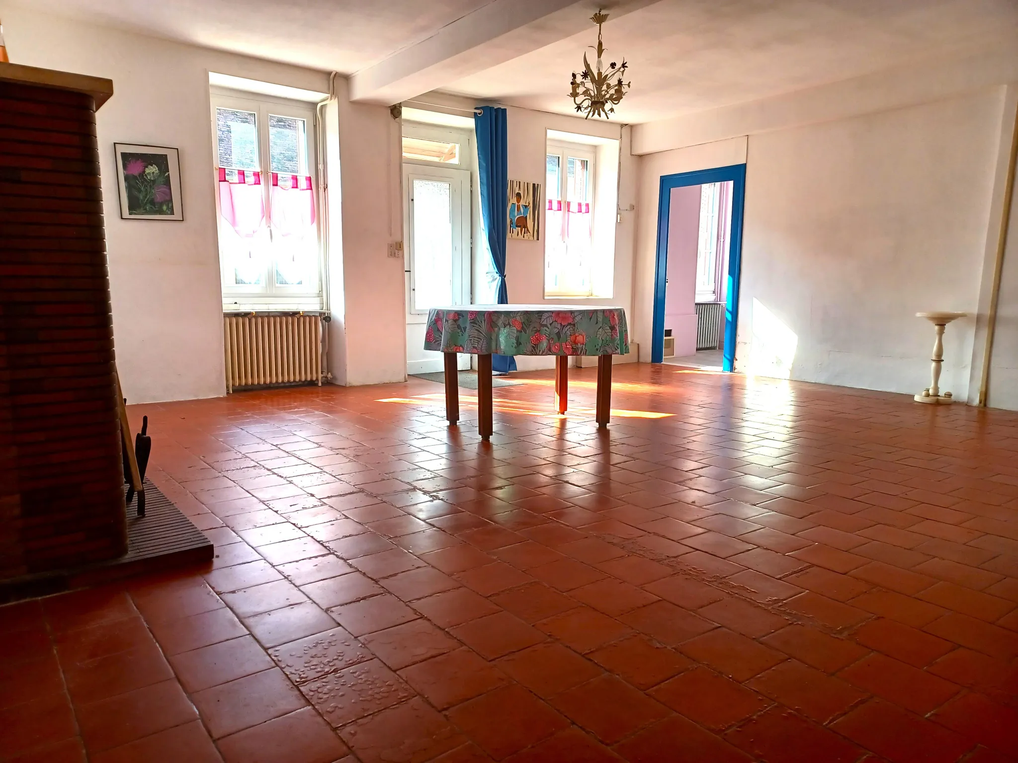 Maison individuelle de 85 m² avec terrain, véranda et garage dans le Berry 