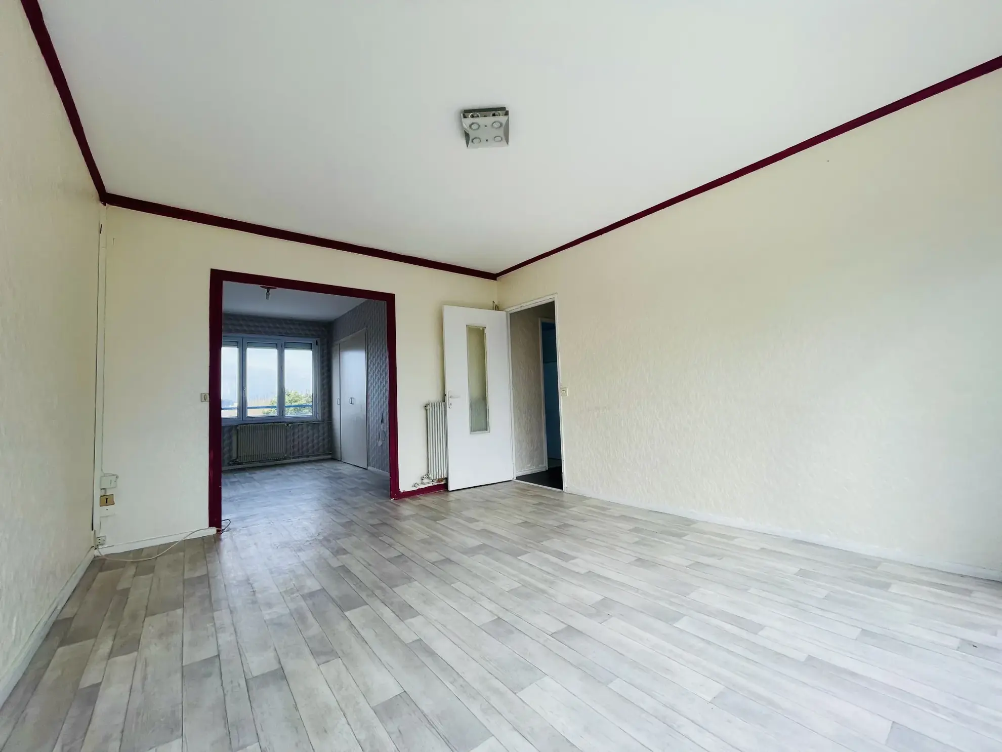Appartement T3 lumineux avec garage à Libourne, proche gare et parc – 65 m² 