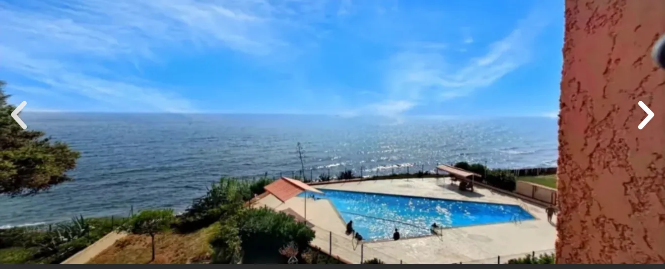 Studio de 24 m² avec terrasse dans résidence sécurisée près de la mer à Santa Lucia di Moriani