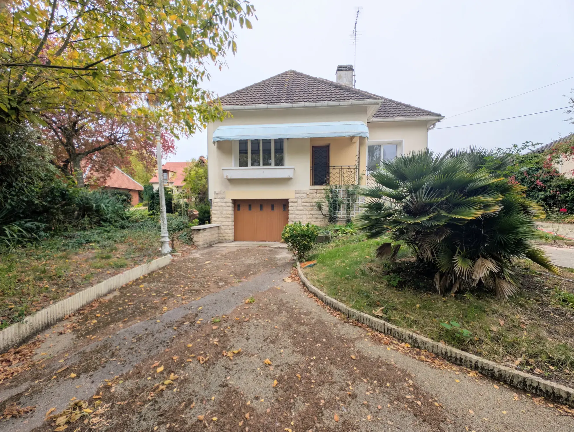 Maison à vendre à Saint-André-les-Vergers avec jardin et sous-sol de 110 m² 